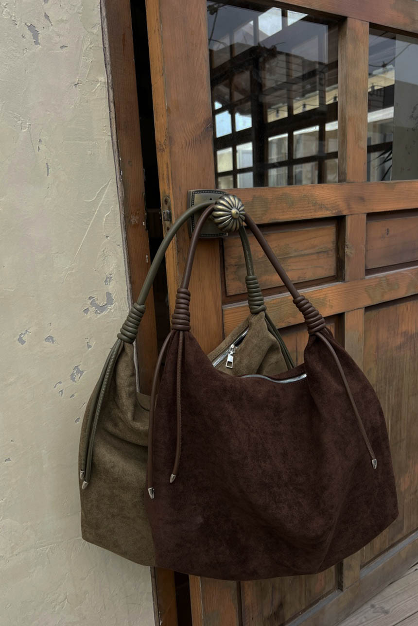 麂皮皮革拼皮肩帶包*2色