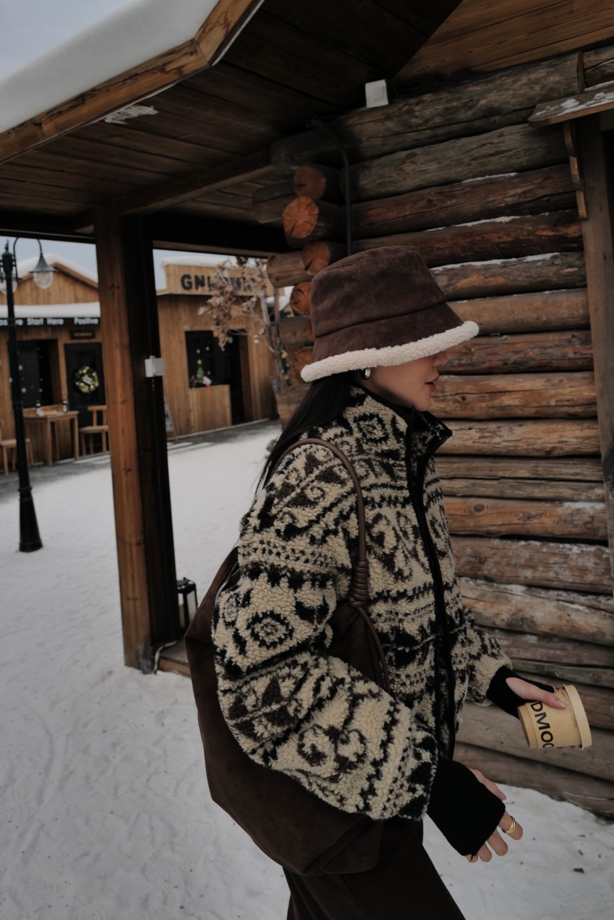 麂皮皮革拼皮肩帶包*2色