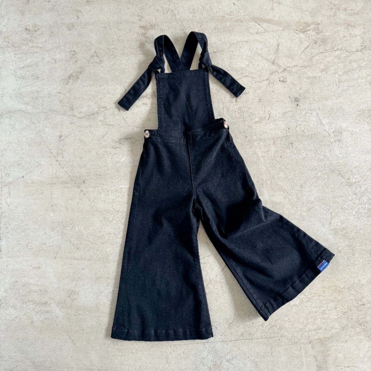 TWIN COLLECTIVE KIDS 鈕釦裝飾吊帶褲 Birkin Bells Overall - Black