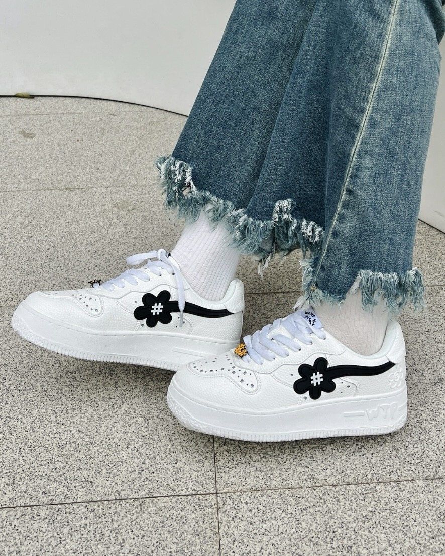 iSNEAKERS｜Water The Plant GOAT Kicks "White Black" 黑白 日本限量小花鞋 WTPS1165-94-002