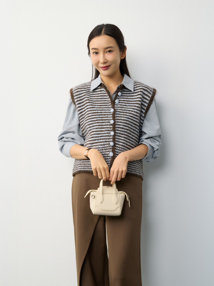 2603 條紋包釦針織背心（棉羊毛9%）