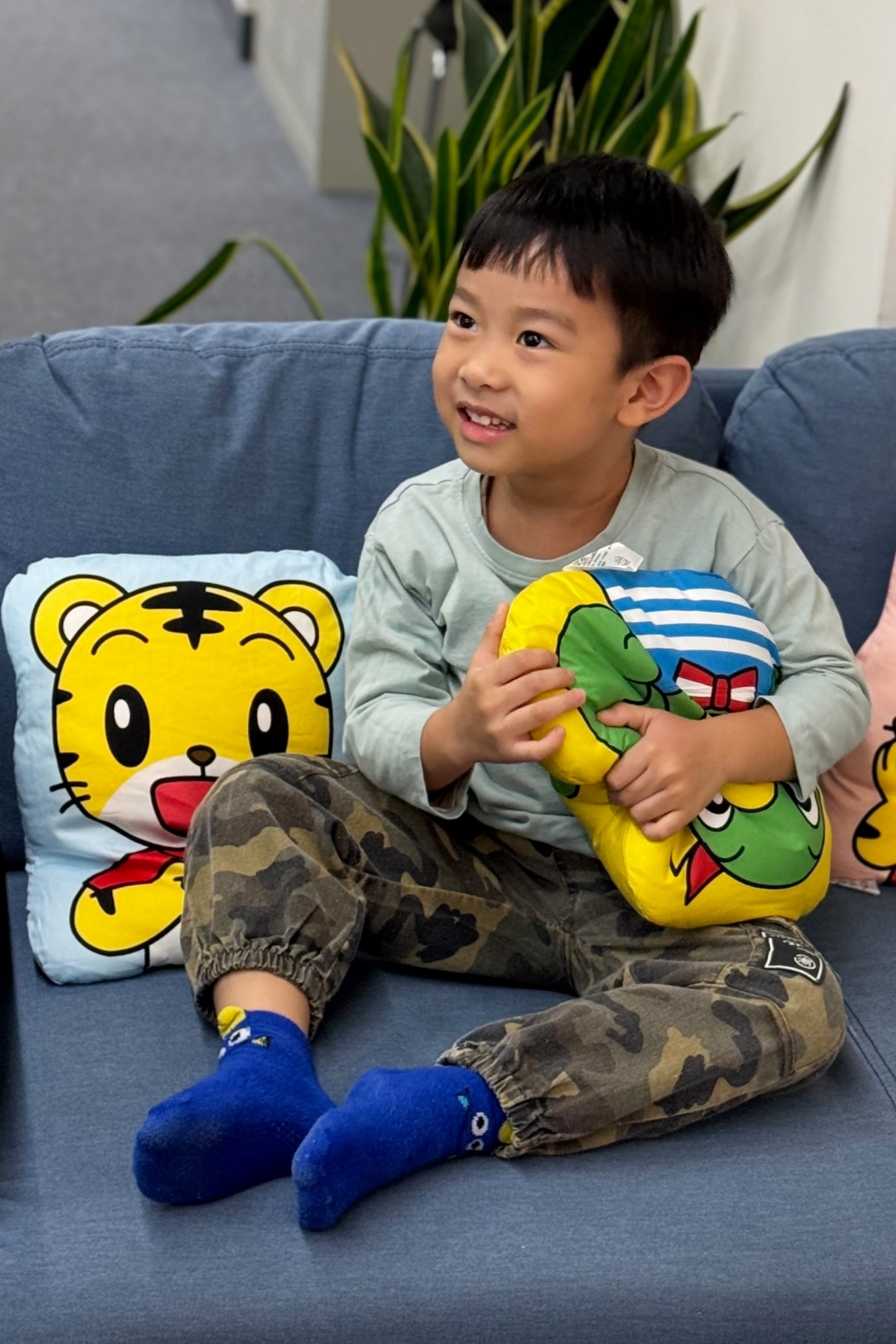 巧虎元氣滿滿抱抱枕