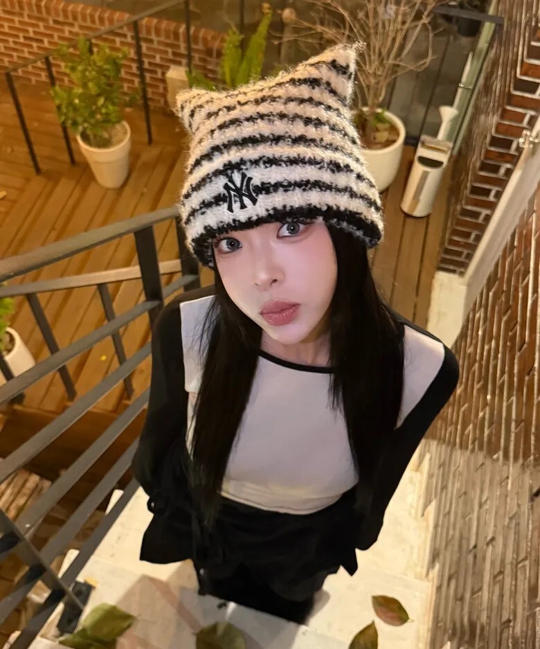 【OWN】MLB Korea 毛帽 貓耳帽 Karina 同款 新品 刺繡 條紋 秋冬 經典LOGO 不分男女 黑白 粉色