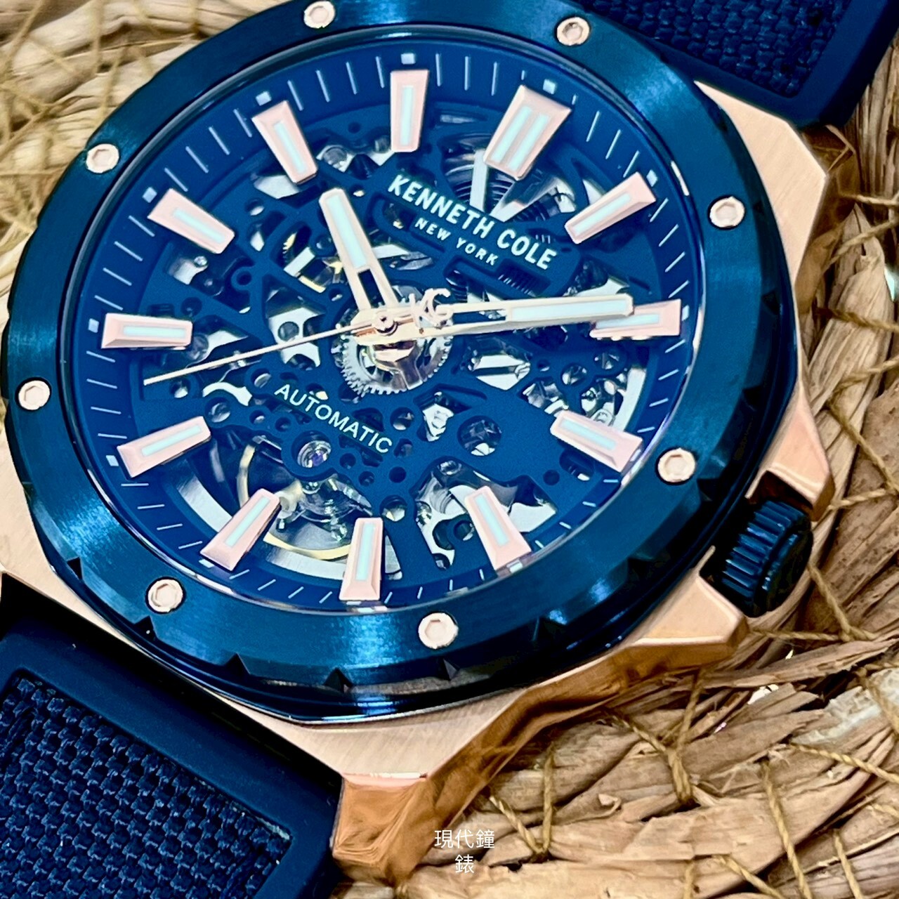 【KENNETH COLE】美式鏤空機芯機械男錶KCWGZ0076702 44mm 現代鐘錶