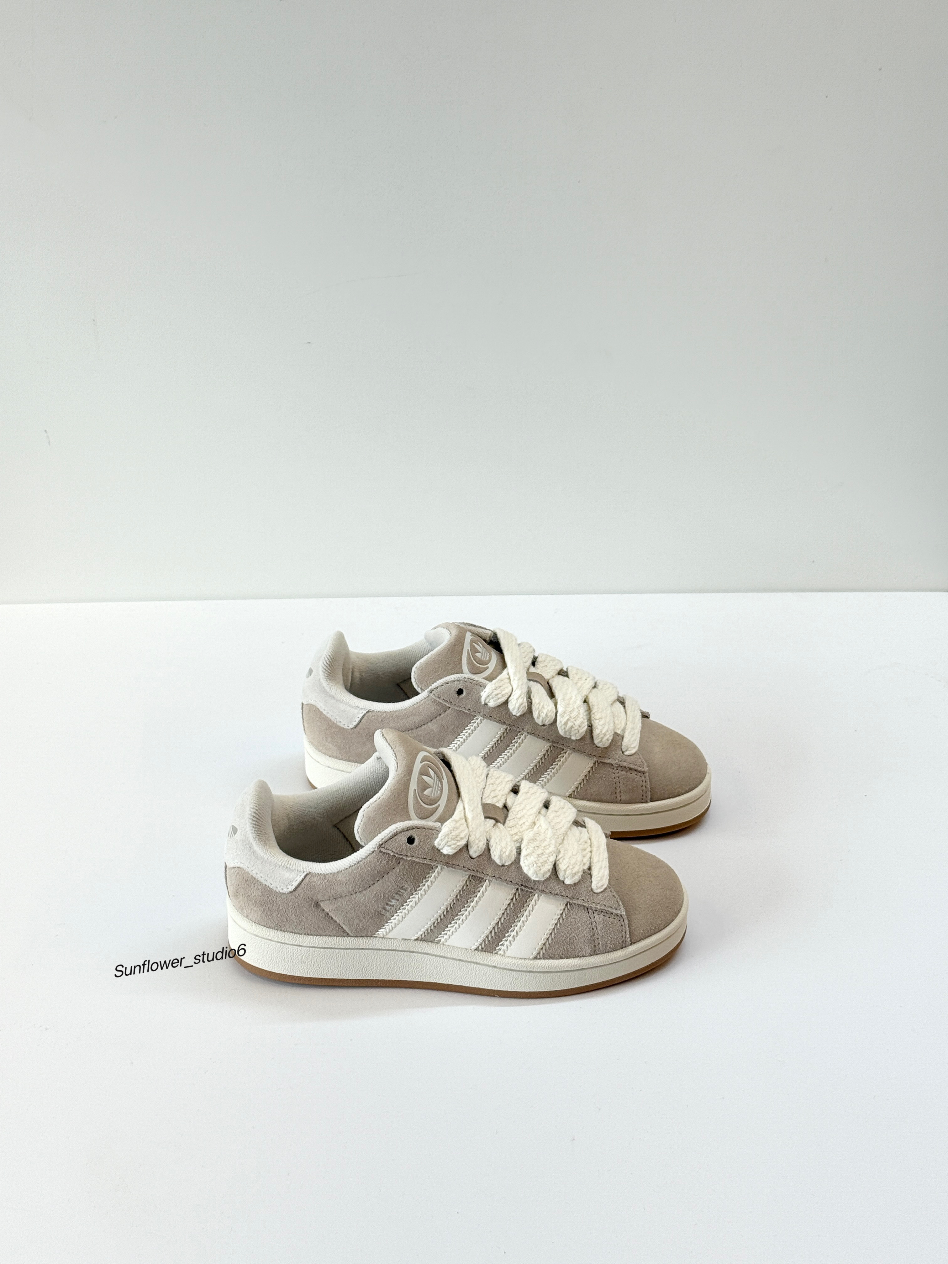 Adidas Originals Campus 00S 淺奶茶色 白色 麂皮 寬鞋帶 麻繩 焦糖底 麵包鞋 JQ5803/預購