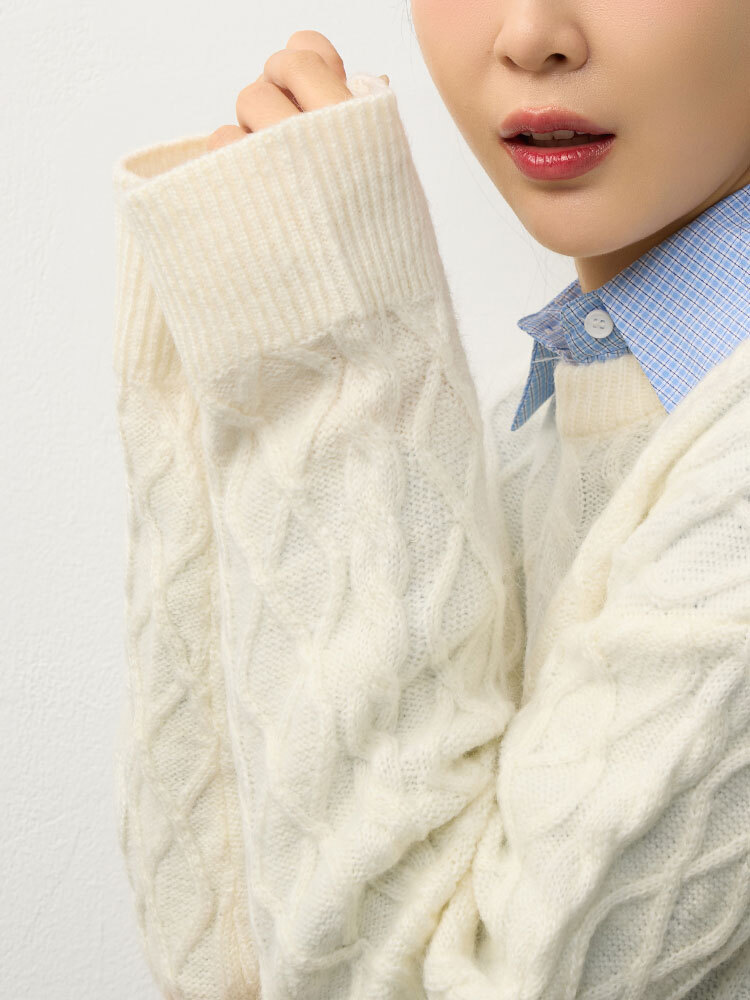 OH!HER 菱格短版馬海毛圓領毛衣（10%羊毛）