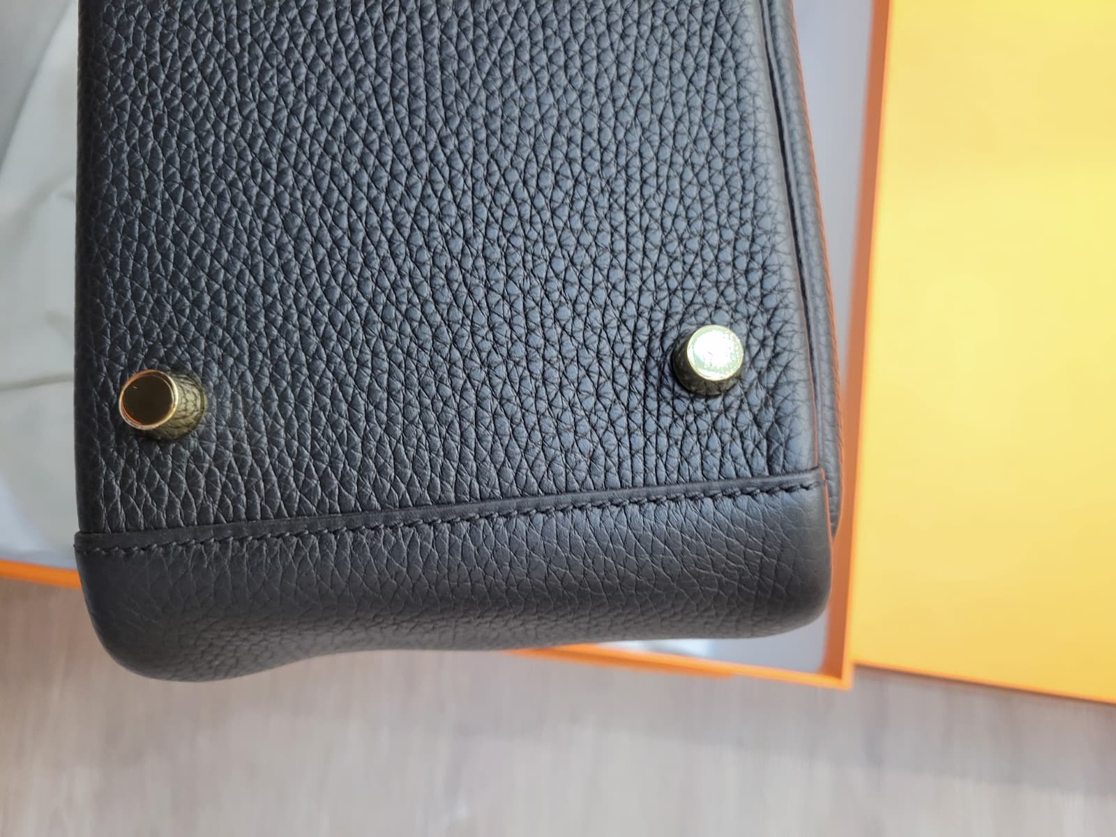 99%/unused HERMES LINDY 26 NOIR CC 黑金