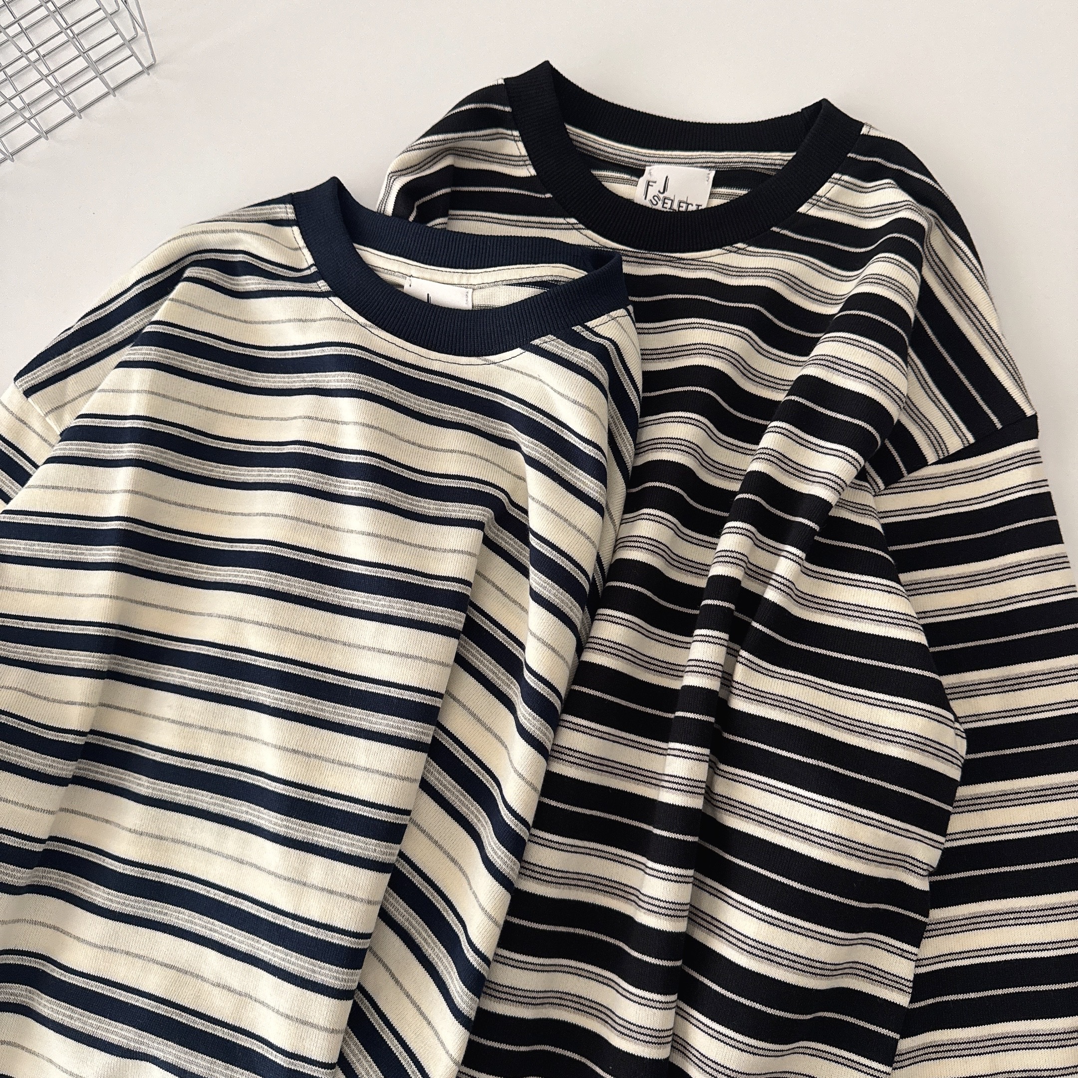 （現貨）FST30 韓系 條紋拼色 圓領 長袖