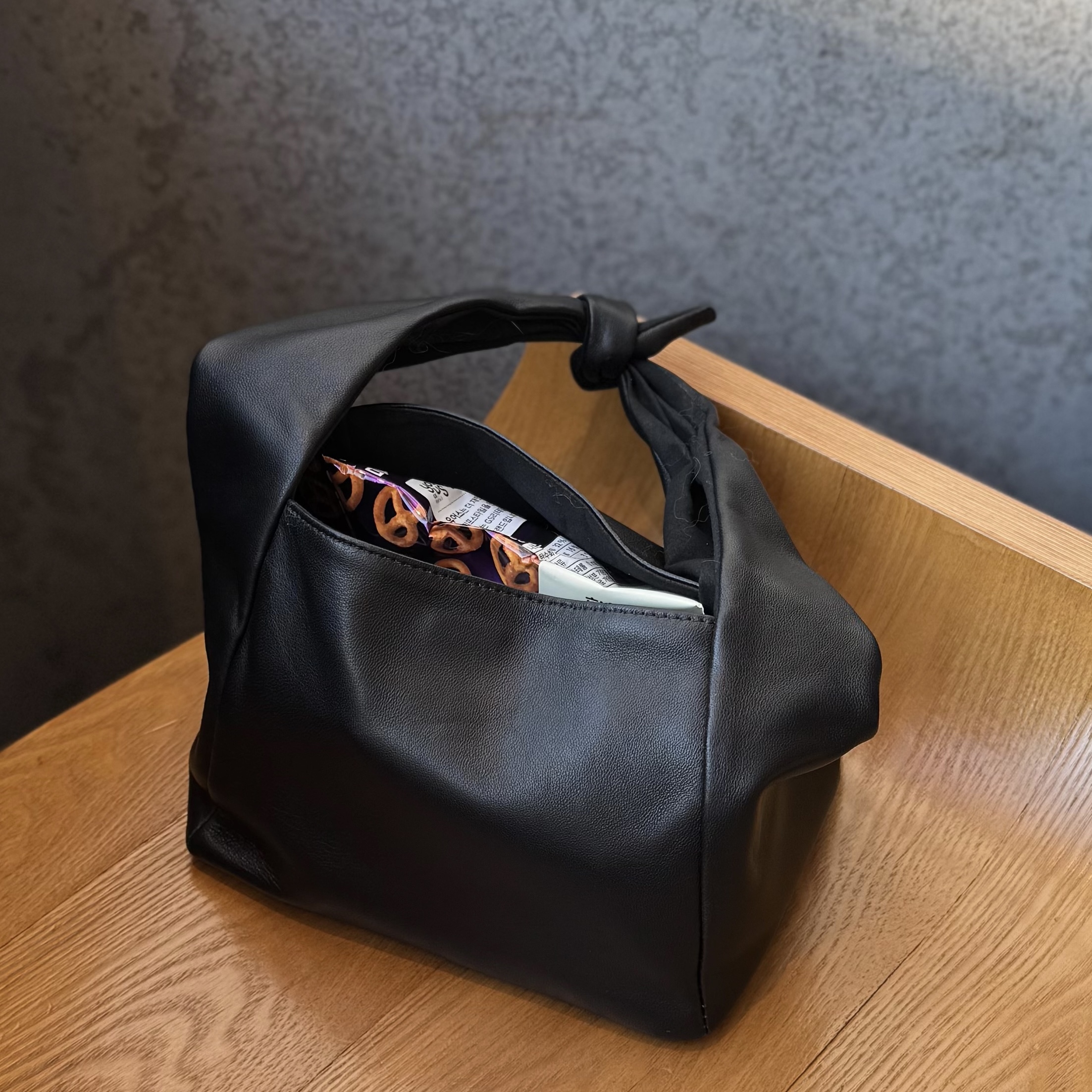 DE33真皮便當袋(不折扣)