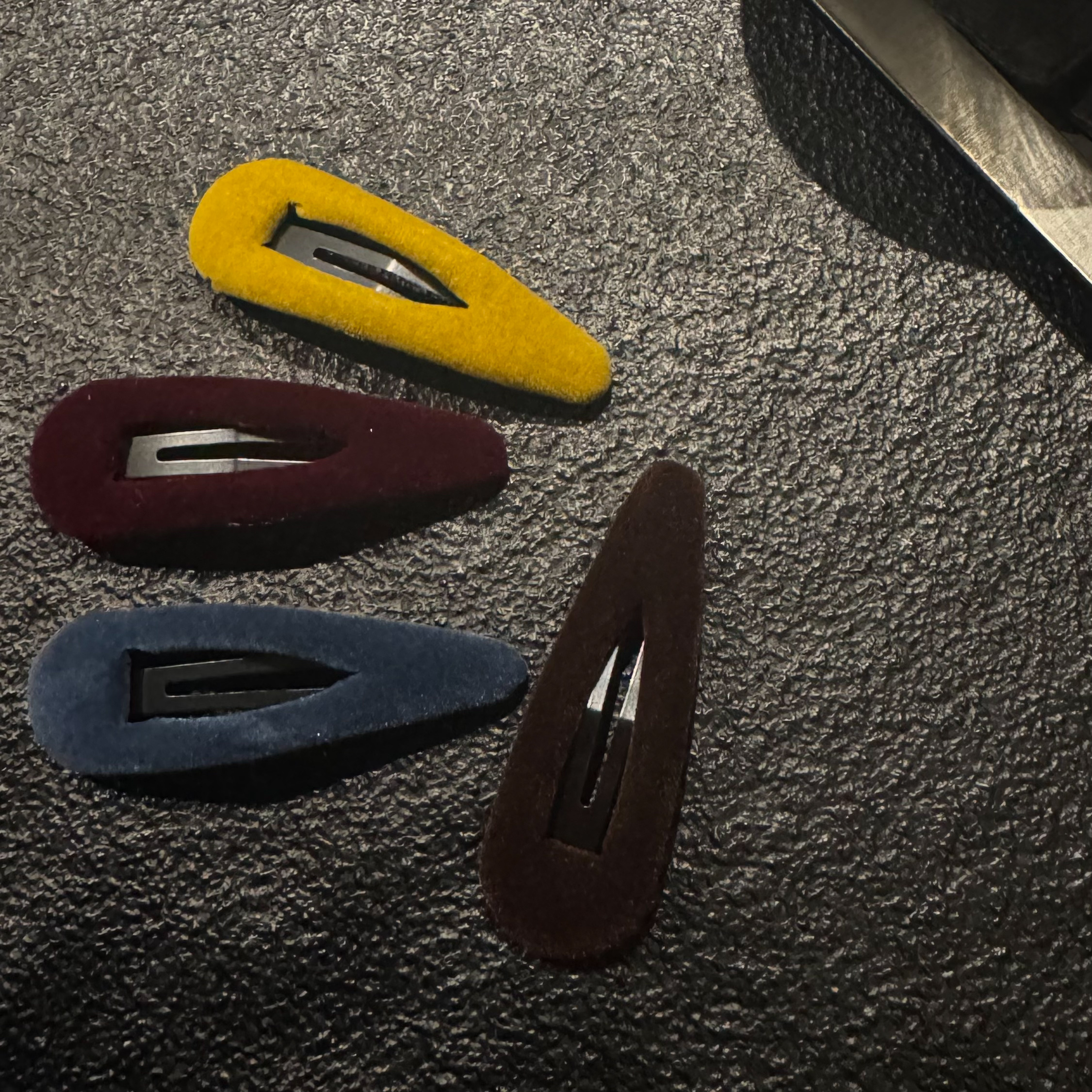 DE31髮夾(A布面-黃/藍/紅/咖，不折扣)