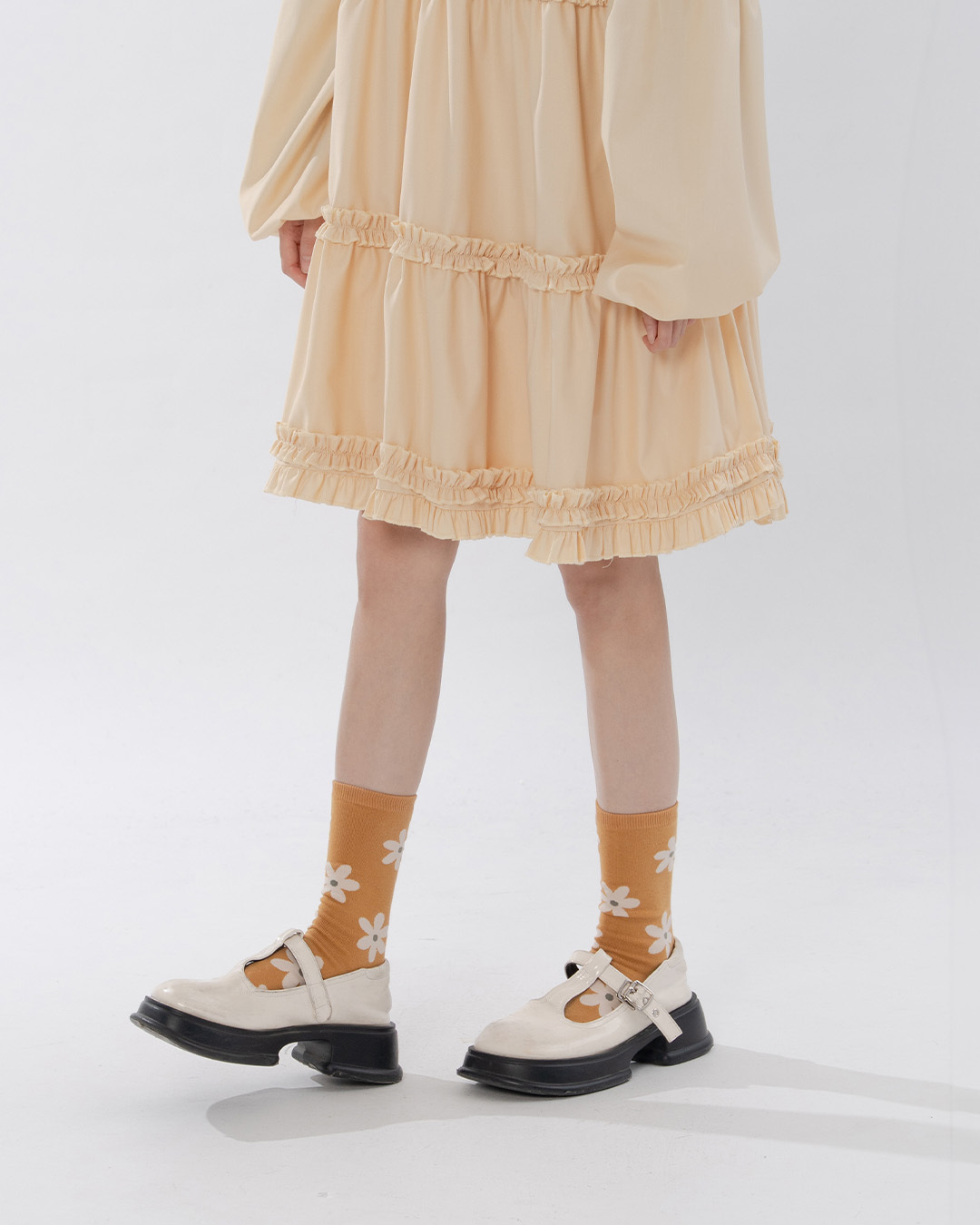 All-over floral print mid-calf socks, available in three colors【07110601】in stock+pre-order