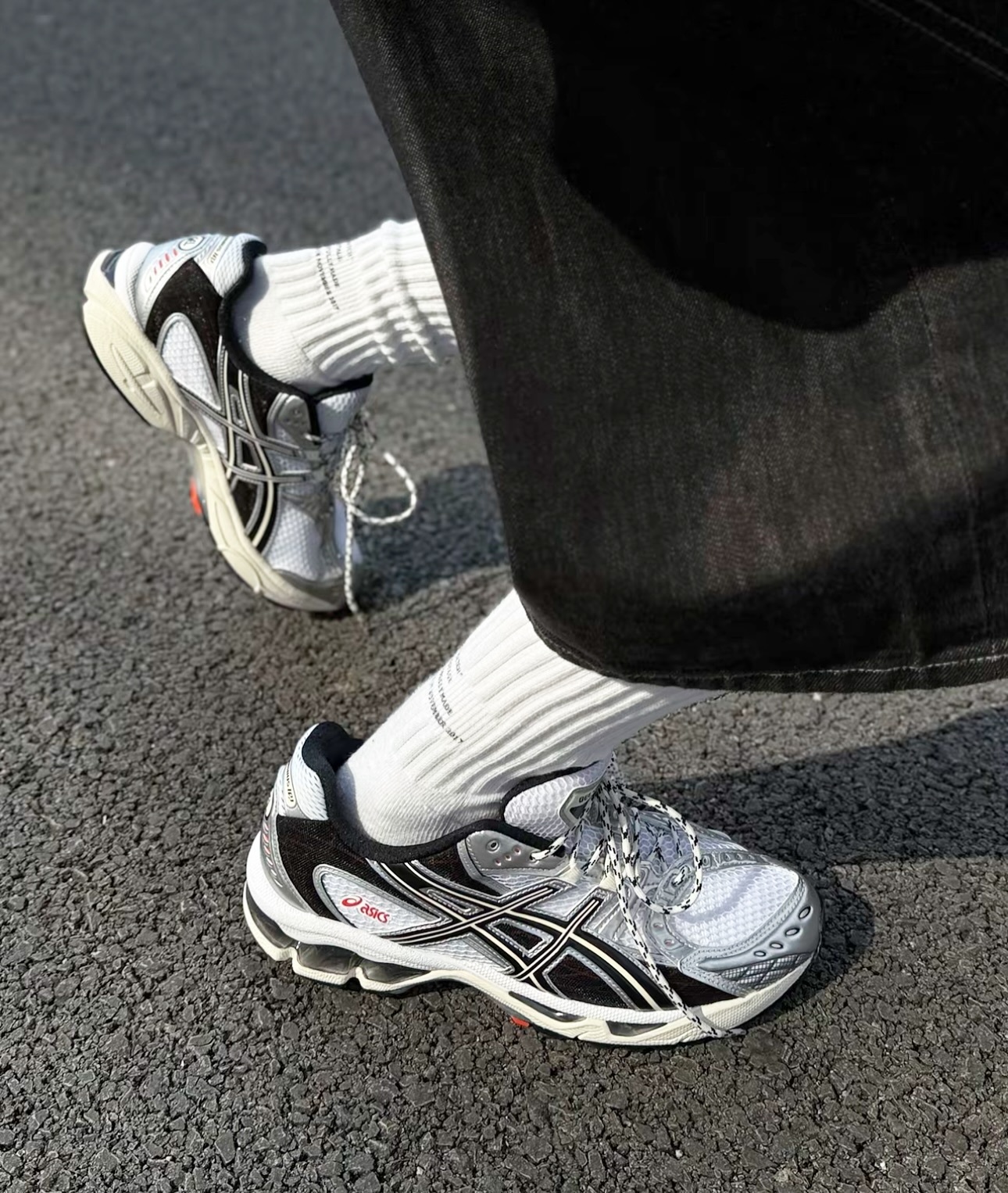 Asics GEL-NIMBUS 10.1 White Silver復古鞋運動鞋 1203a543-106