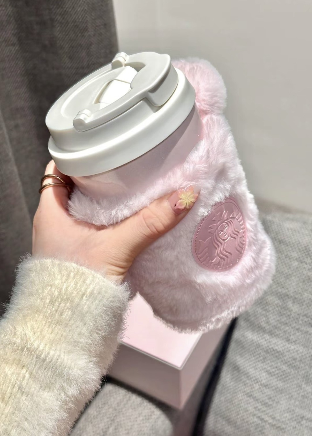 <粉紅泡泡噴發> 🎀星巴克 粉白漸層 隨行杯組 附毛毛杯套 少女必搶!!