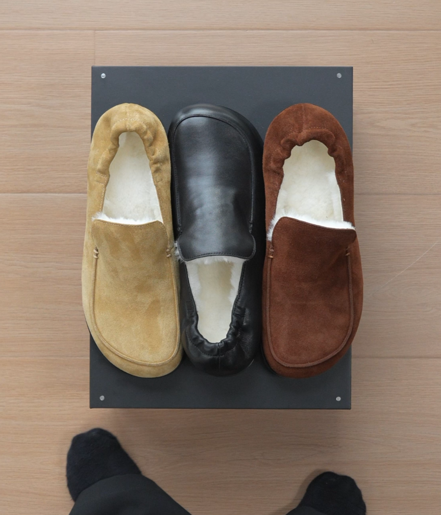 代購-TERRA INCOGNITA 牛反絨羊皮革 半圓頭 羊毛加絨 簡約 皮鞋 樂福鞋 男女同款