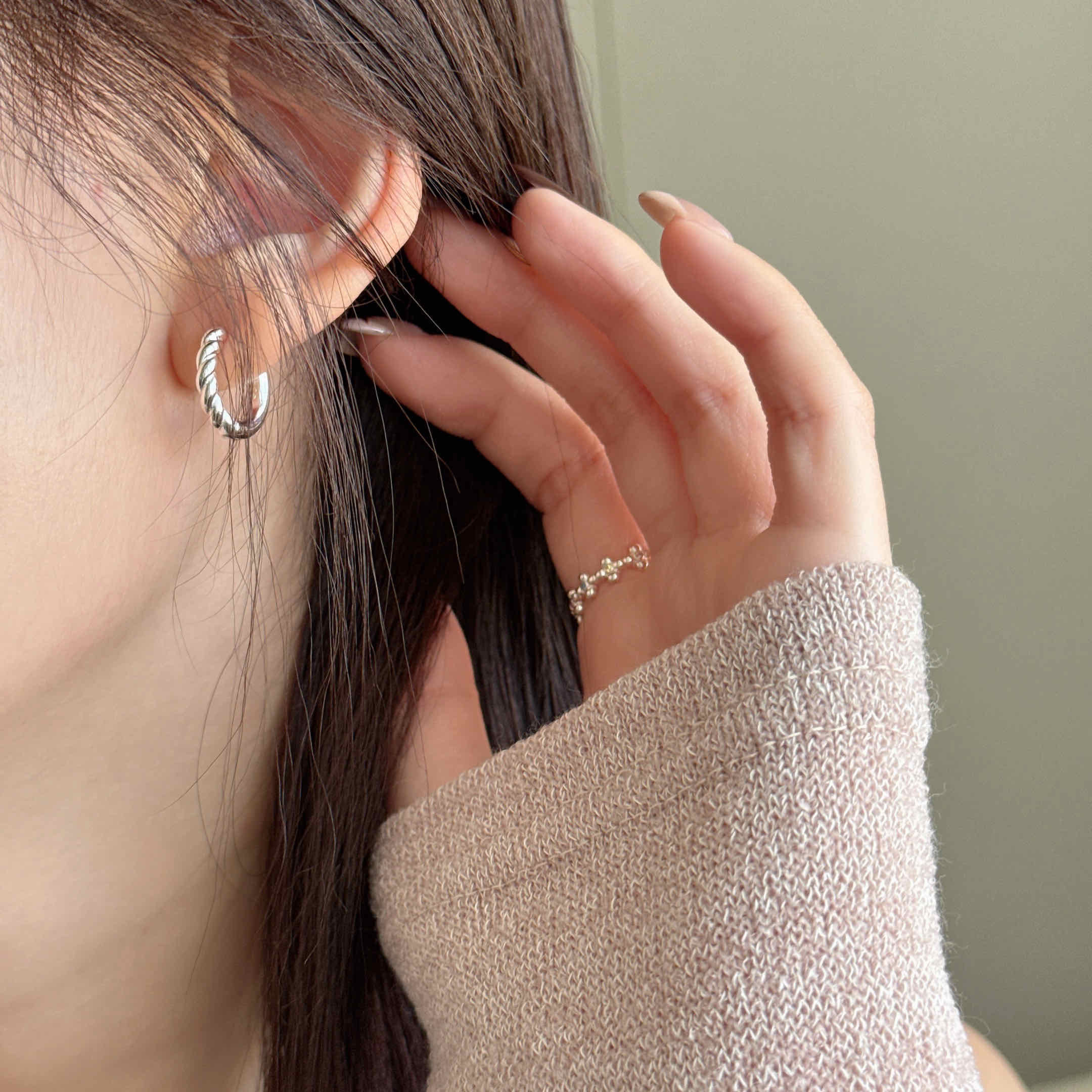 🇰🇷925 silver 麻花捲厚磅易扣耳環