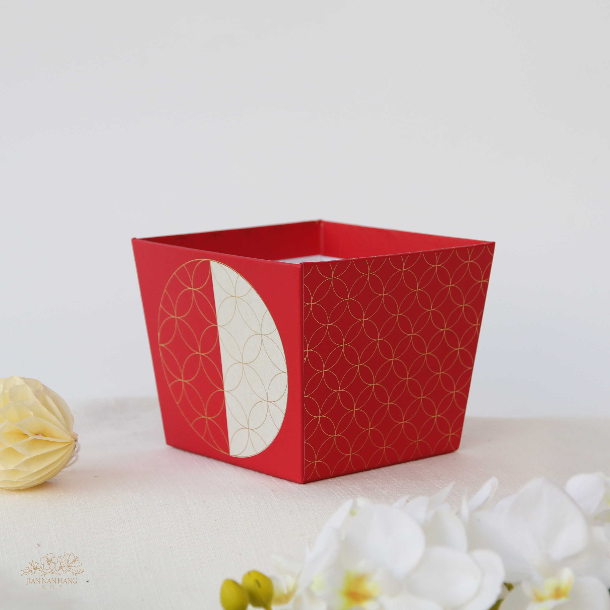 紙花器 花窗紙盒 紅