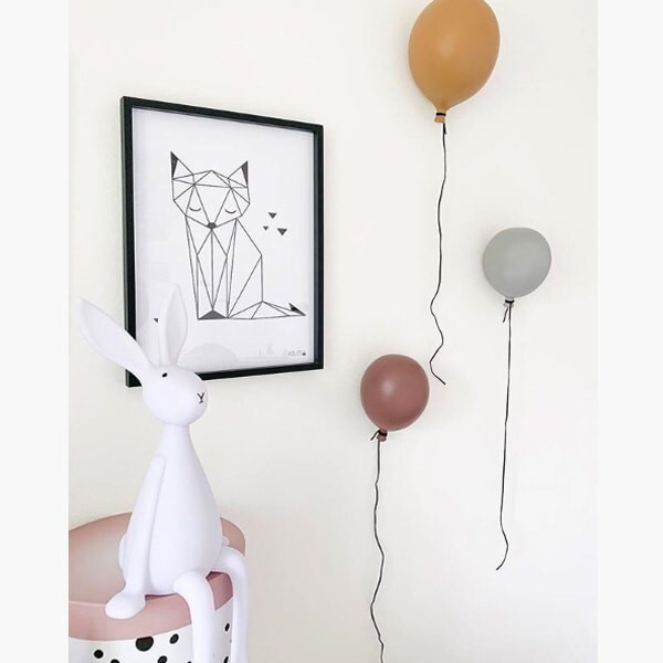 mini ByOn-氣球壁飾,掛在家裡客廳或房裡的牆上,充滿活力又富有童趣