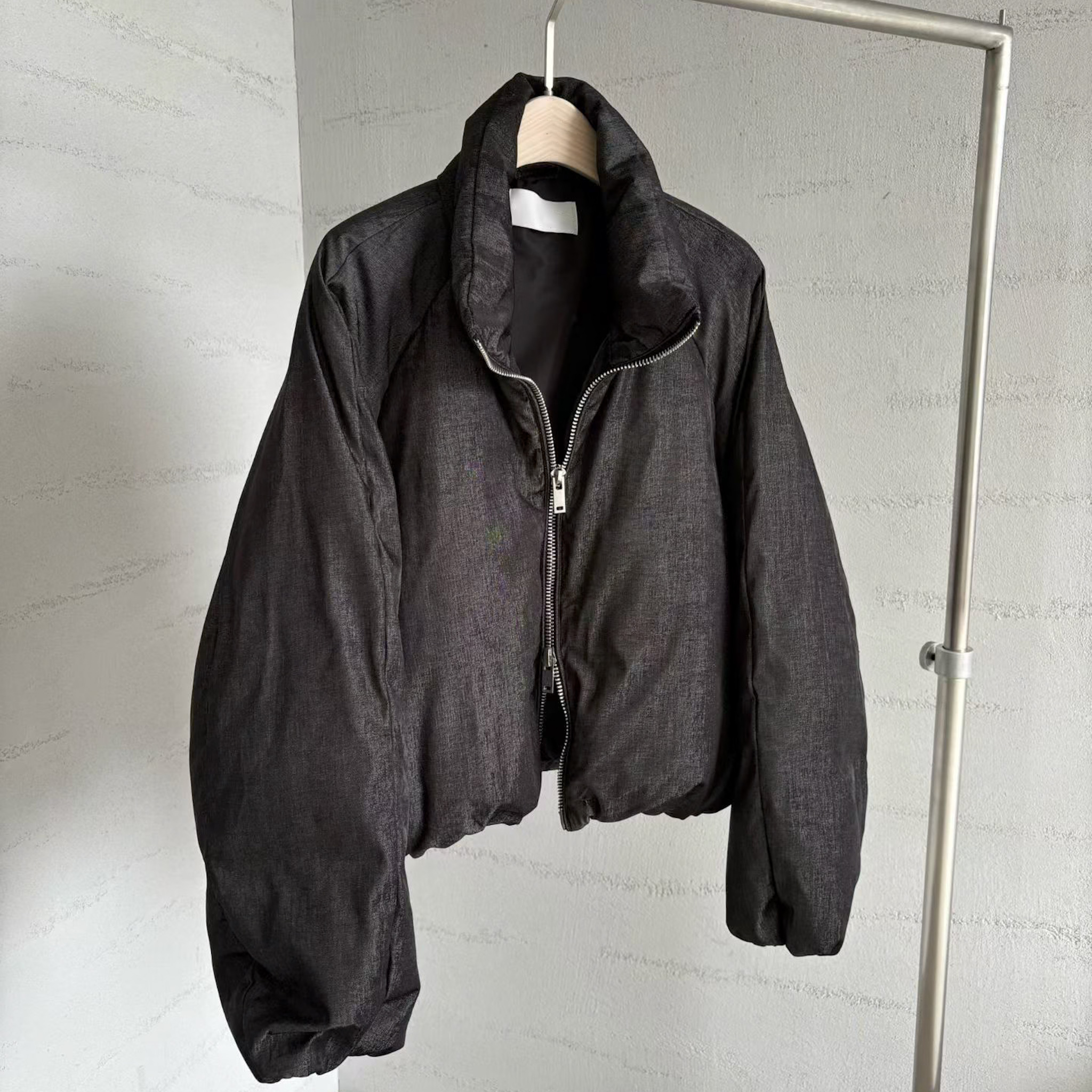 DE01低調光澤牛仔色雙開拉鍊鴨絨外套