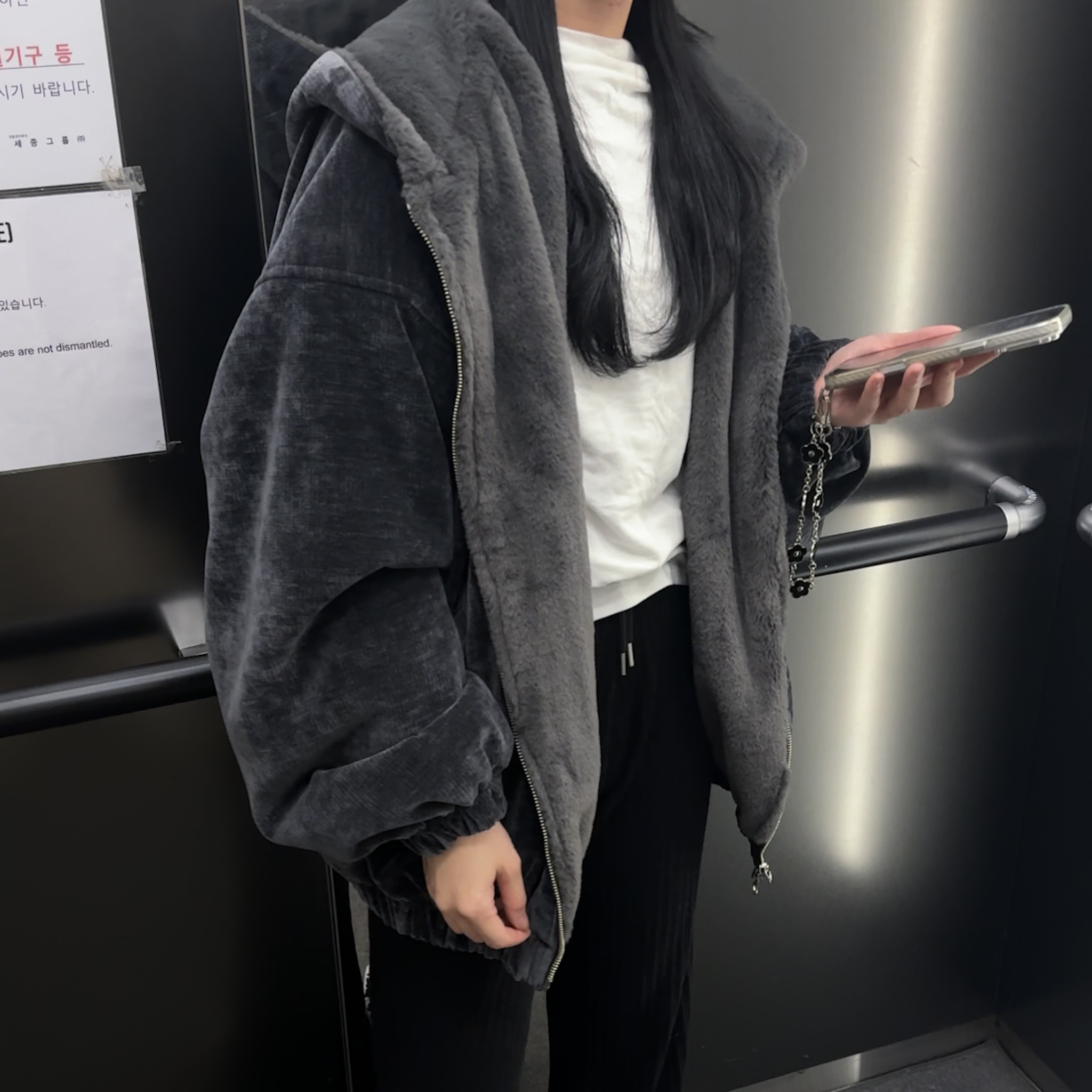 DE02就是要大大件!雙面穿熊寶貝連帽光澤外(碳黑)