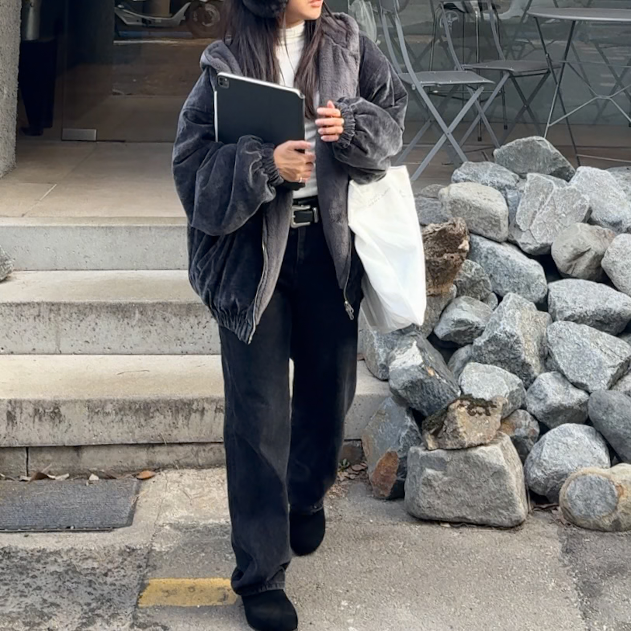 DE02就是要大大件!雙面穿熊寶貝連帽光澤外(碳黑)