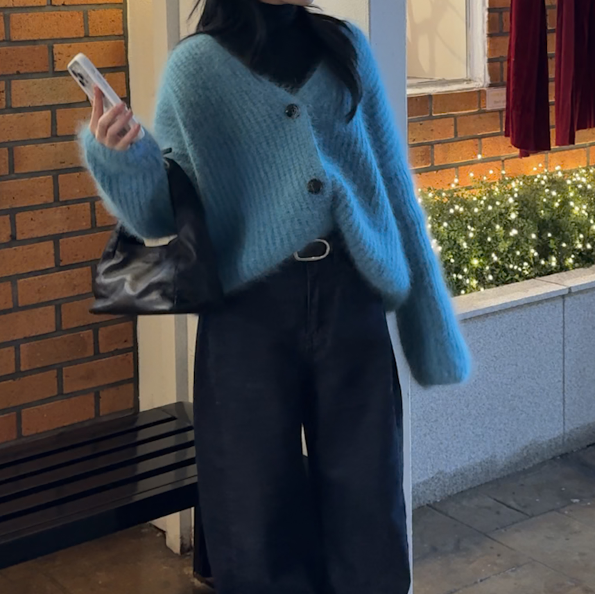 DE04羊毛60浪漫氛圍V領大針織(湖綠)