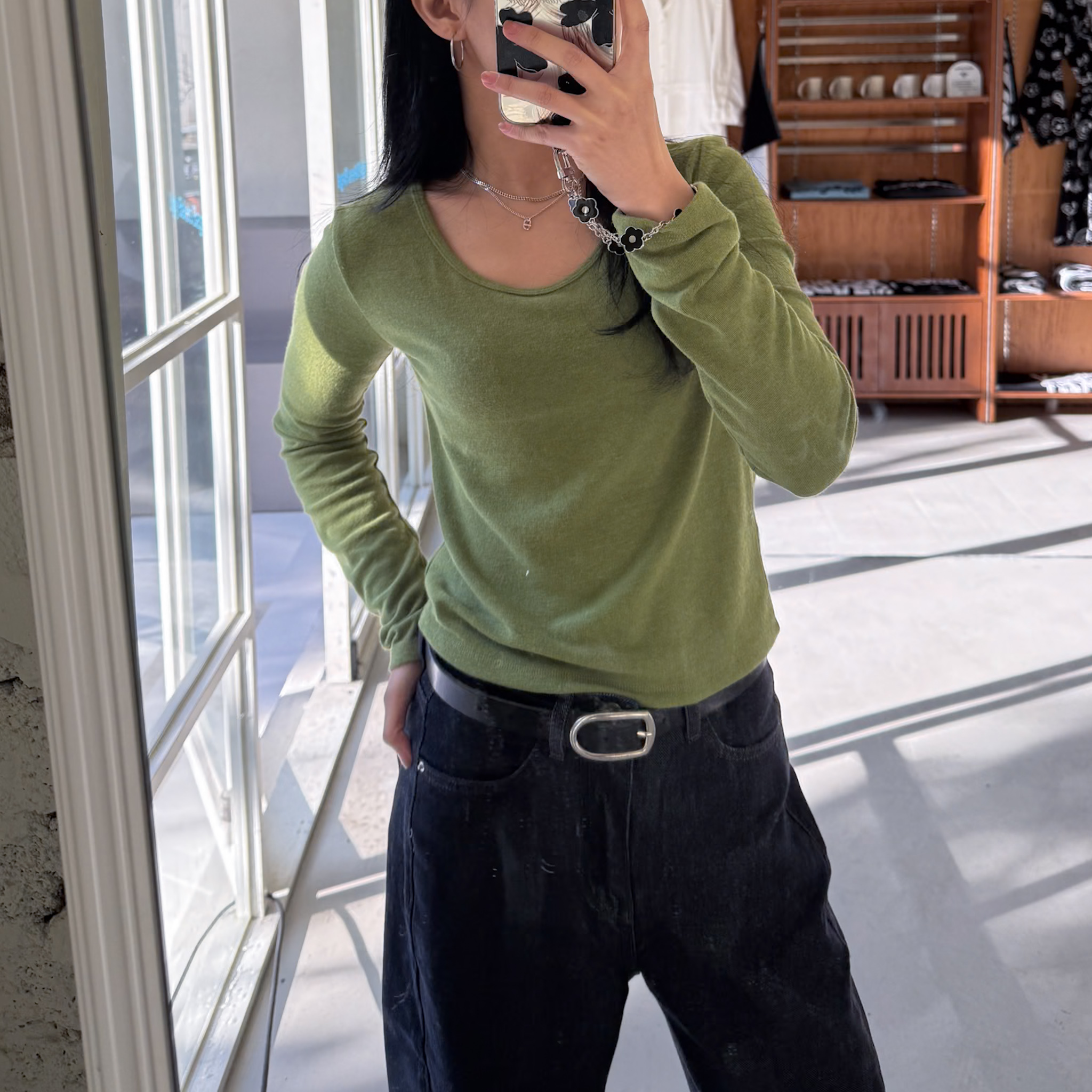 DE09圓領基礎打底衣(奶白/果綠/黑)