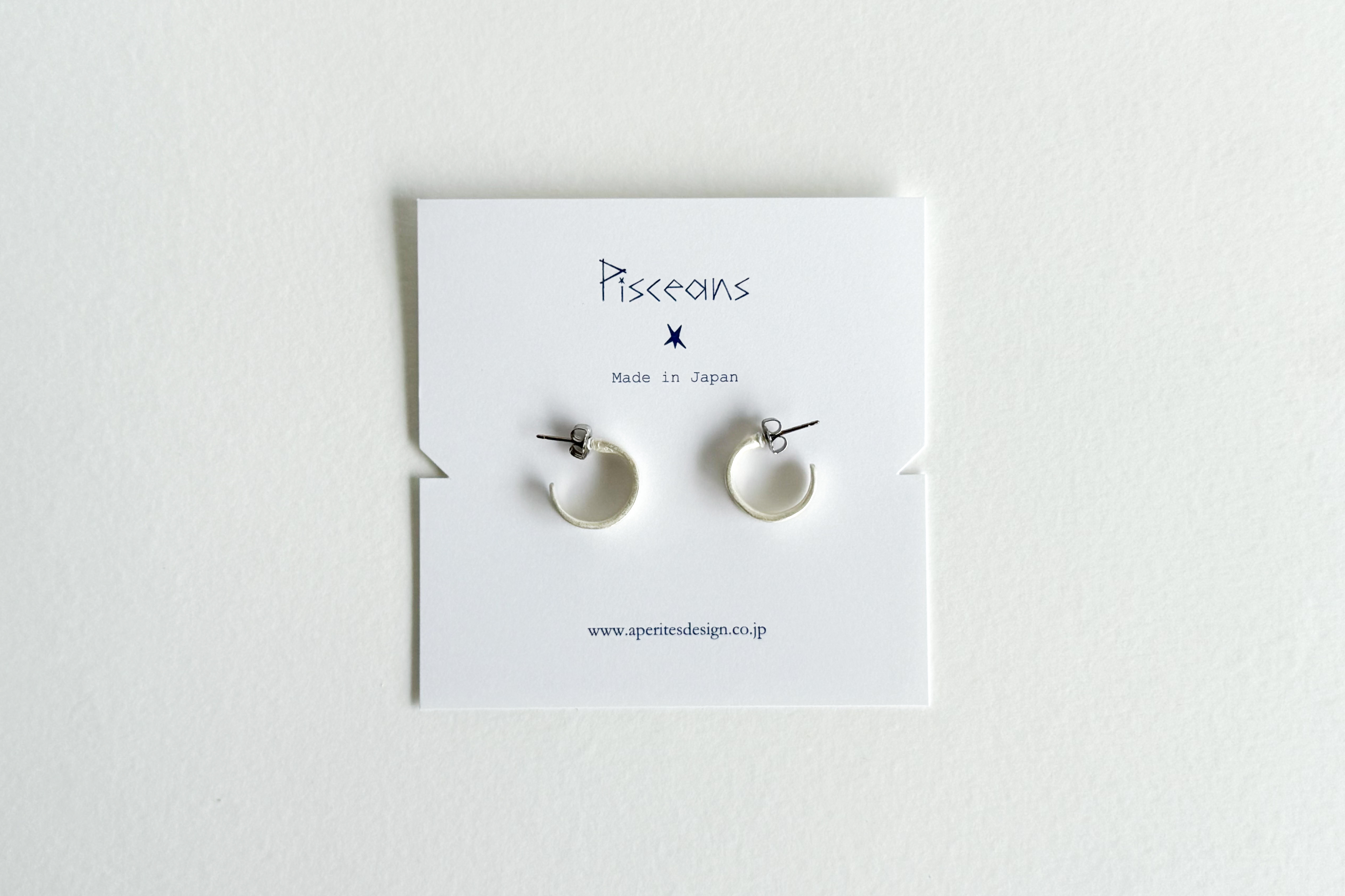 Pisceans - 凹弧G型針式耳環 SV