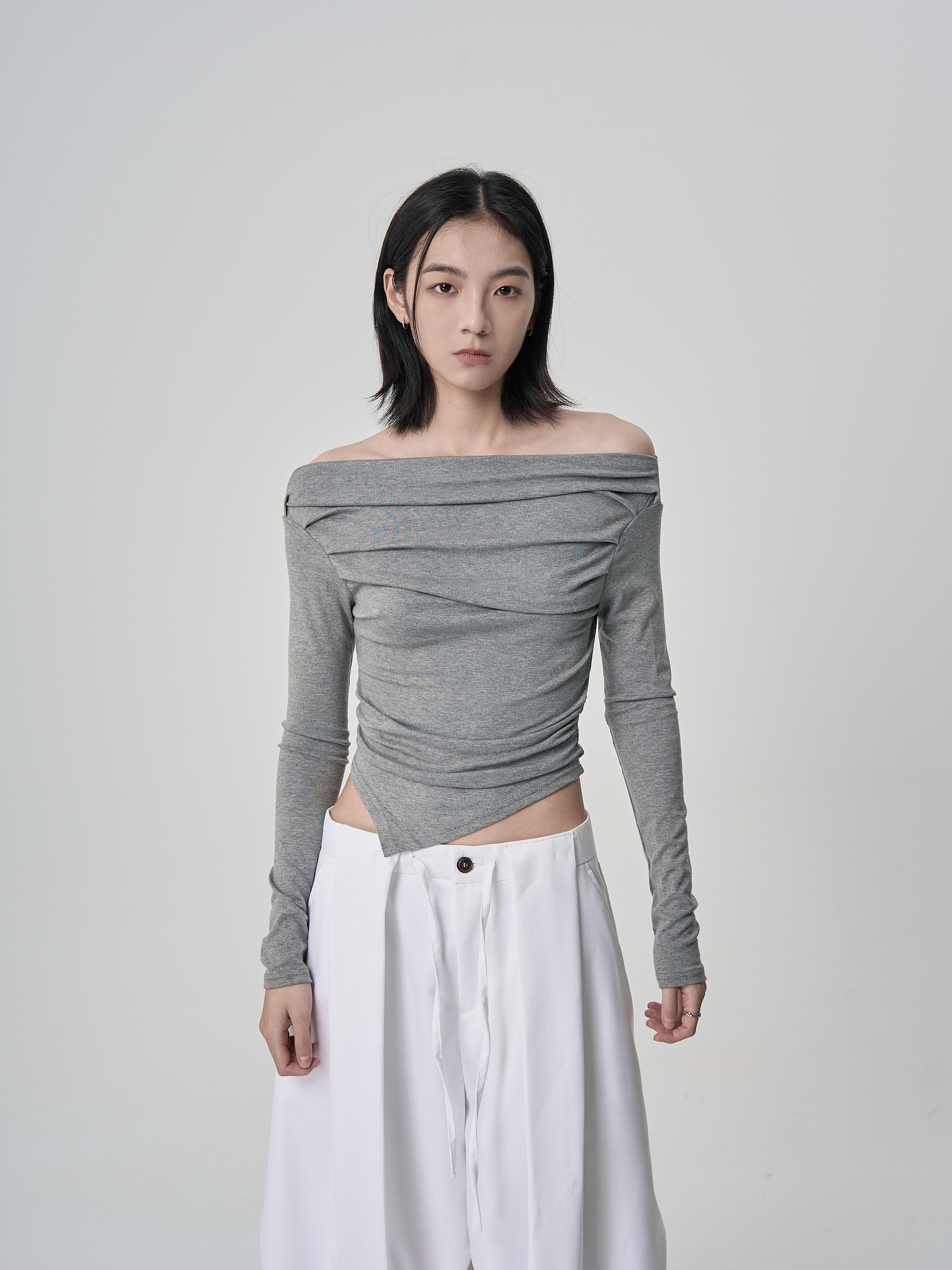 彈性斜肩抓皺長袖-灰