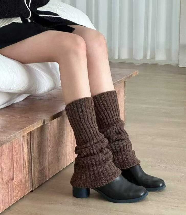 CT5301 坑紋棉質中長堆堆襪