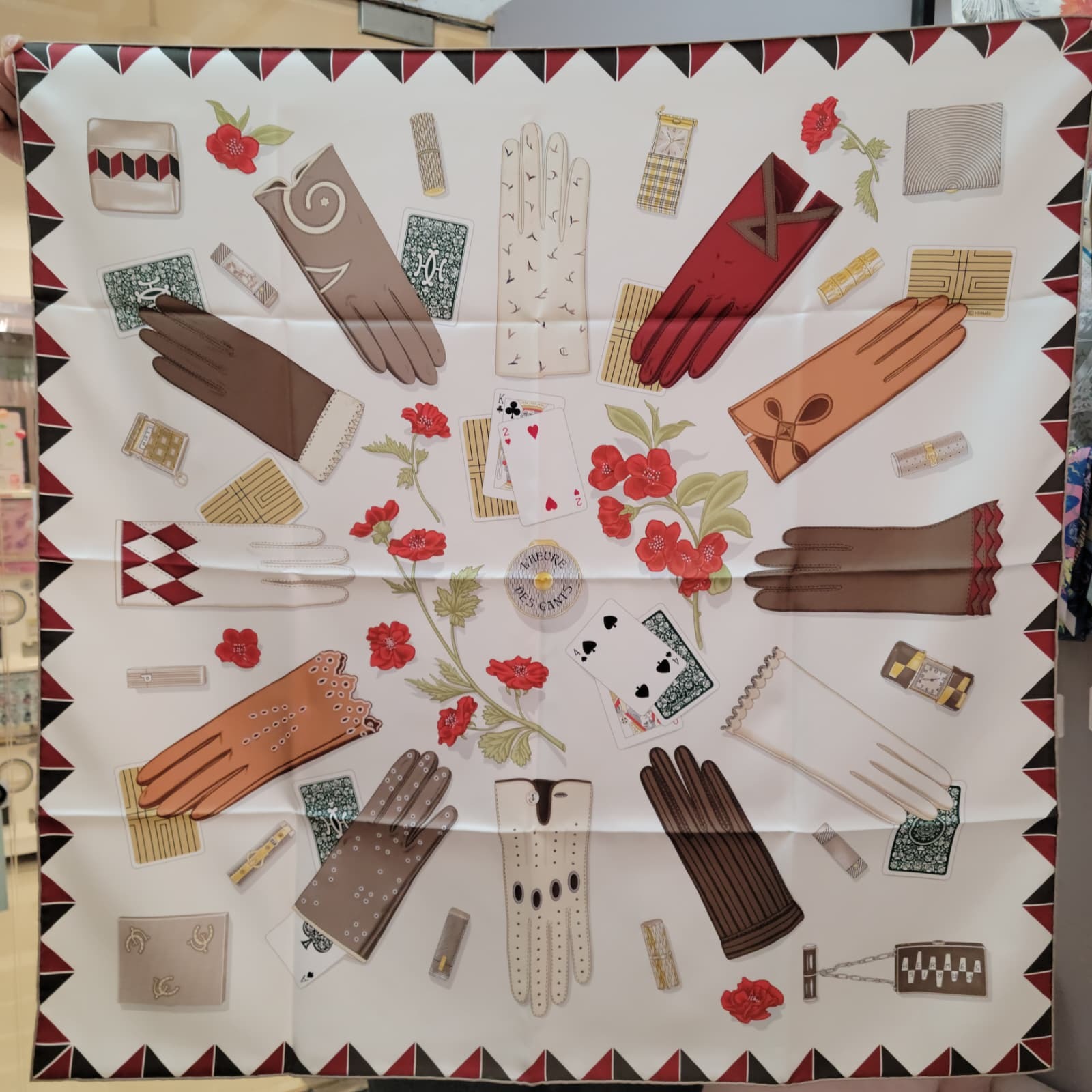 HERMES L'Heure des Gants scarf 90 blanc casse / étoupe / rouge H