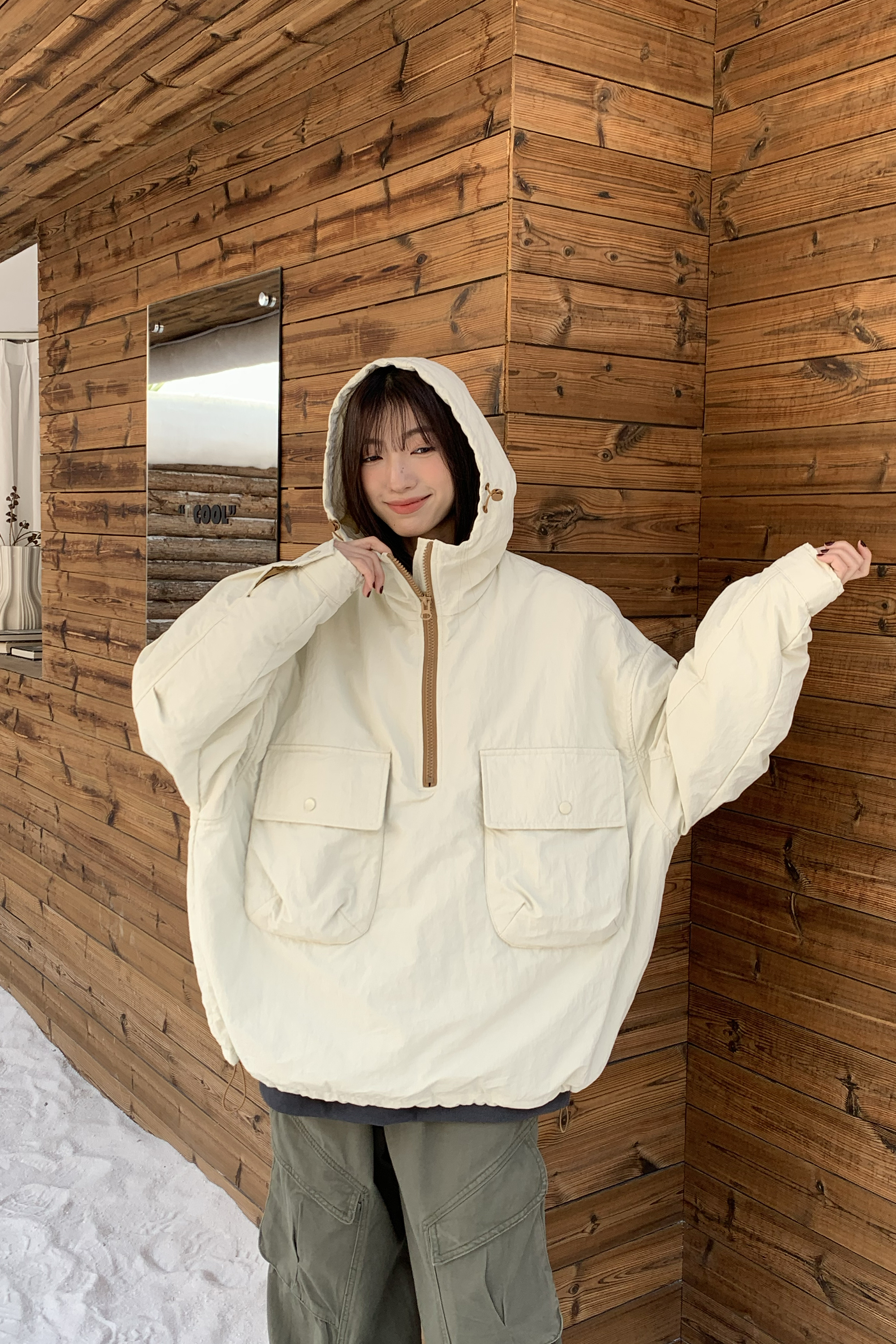 Last Month｜素面半拉鏈衝鋒衣 2色