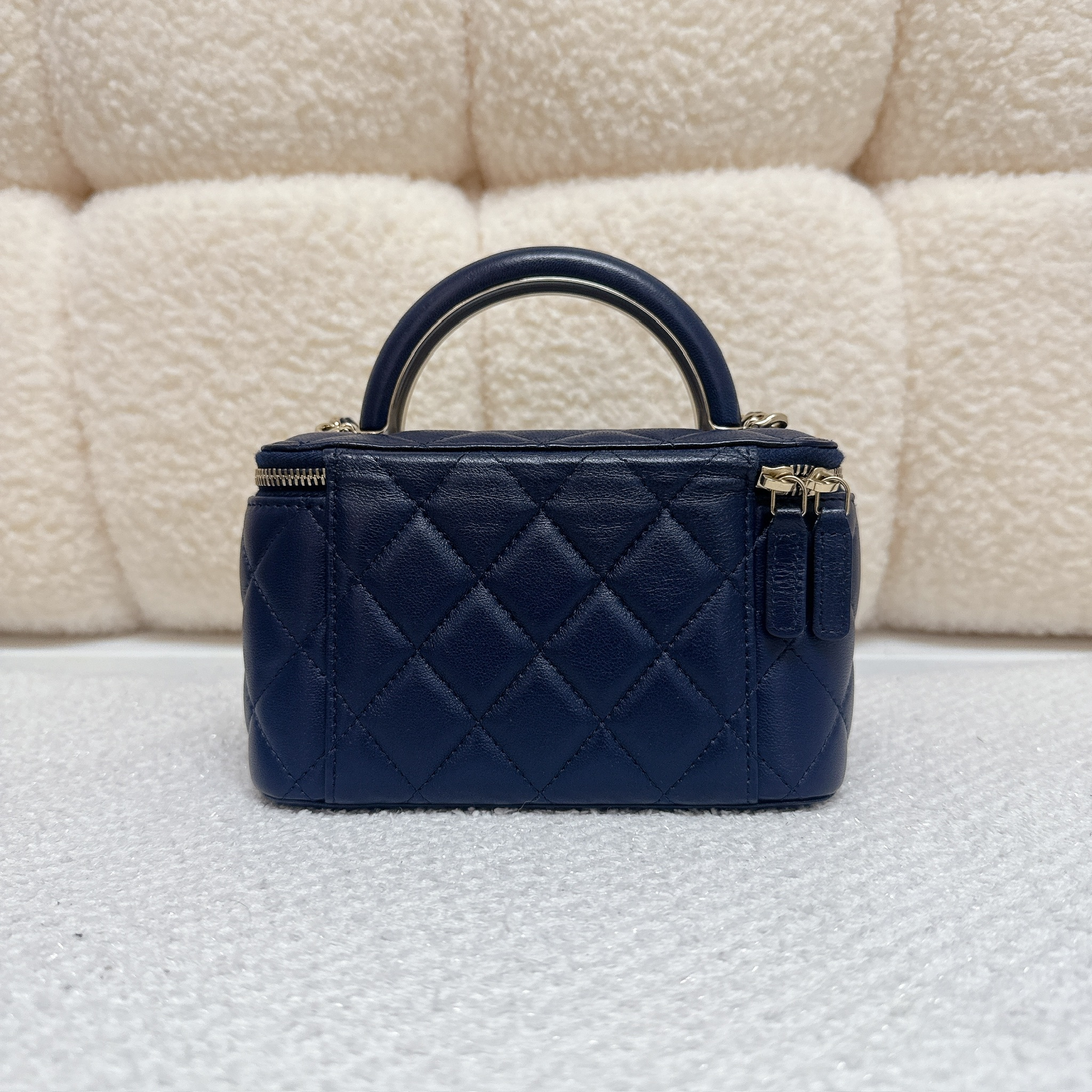 Chanel Long Box With Handle - Navy / Ghw