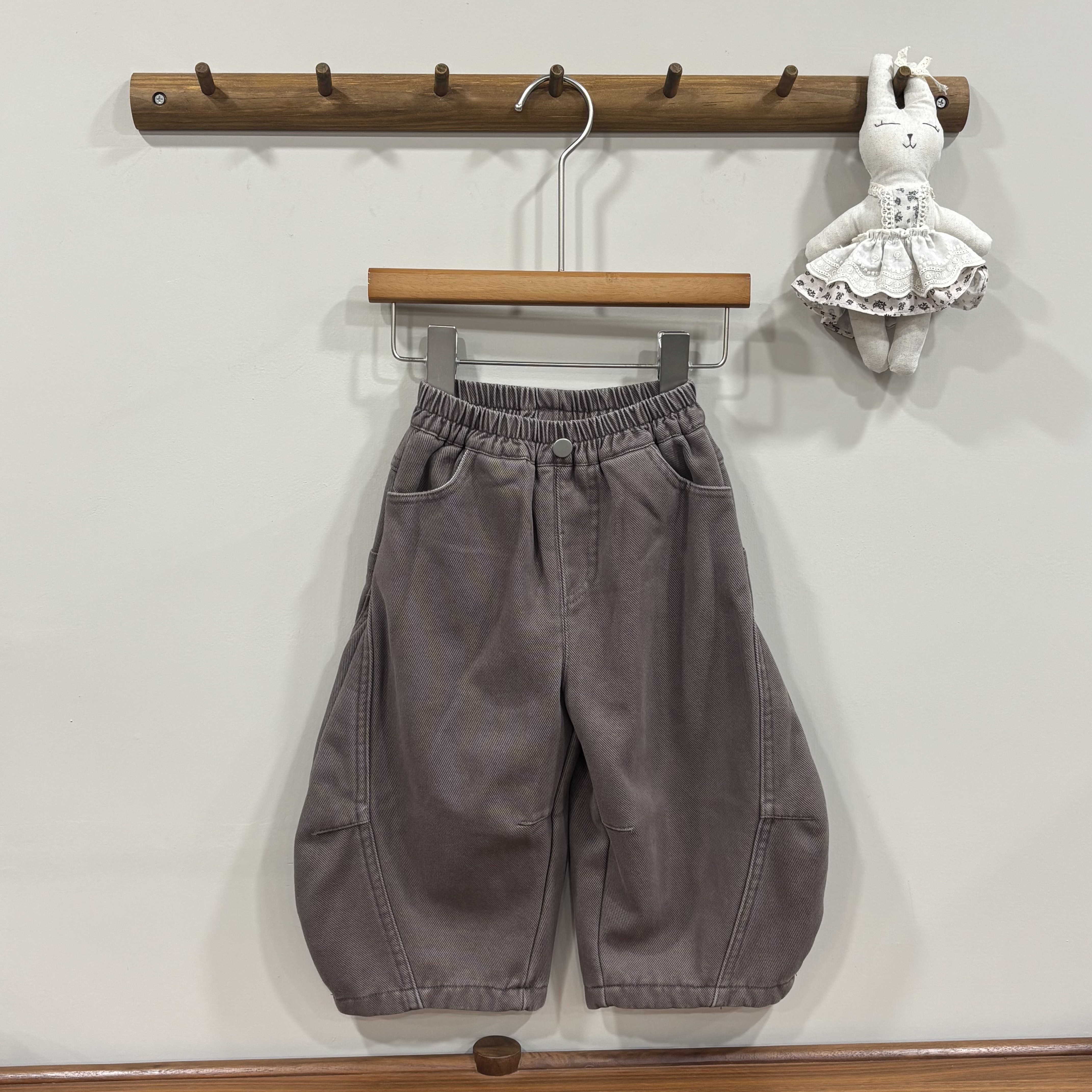 A03746加絨彎刀褲