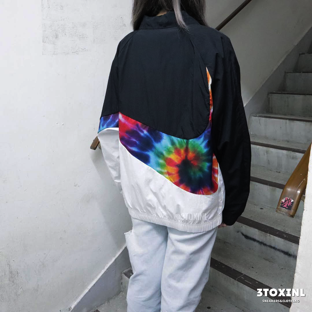 (預訂) Nike Sportswear Jacket - Rainbow Black