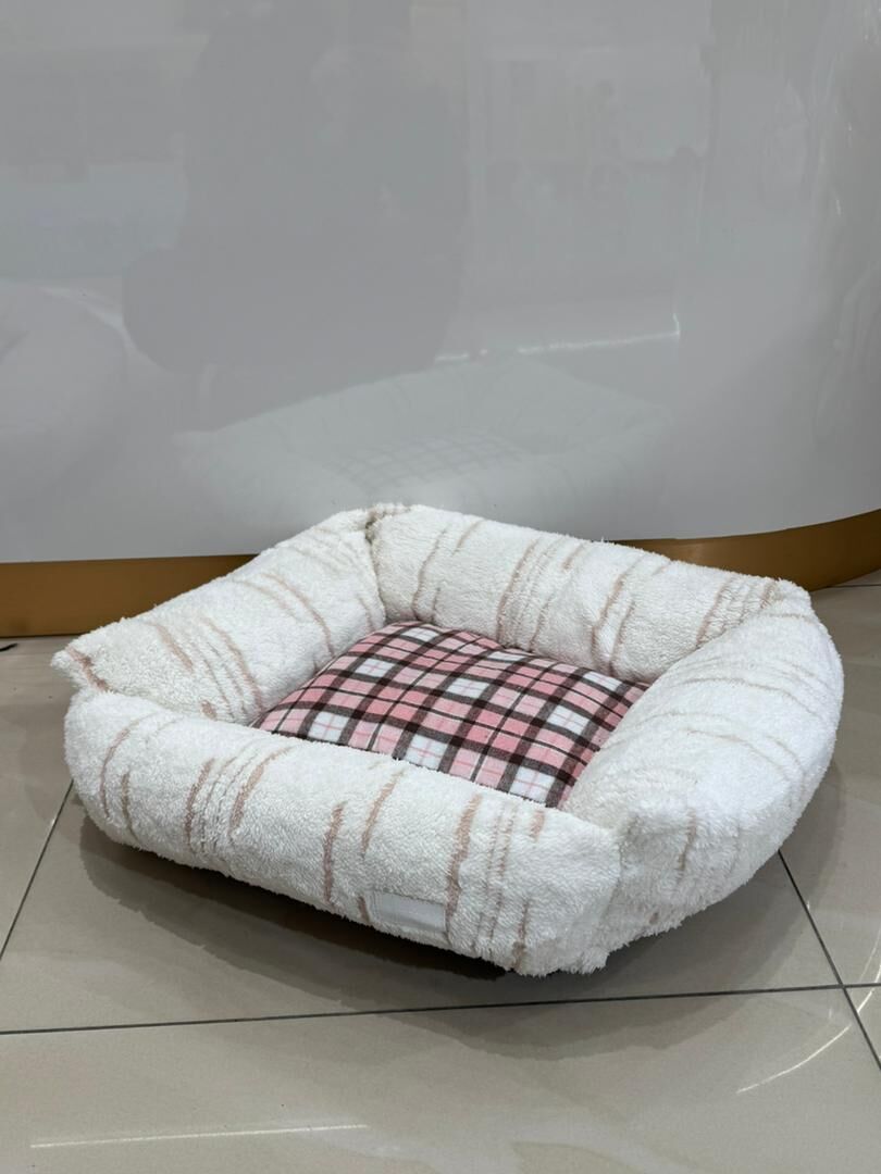 巴巴家族 毛绒粉格 宠物窝
