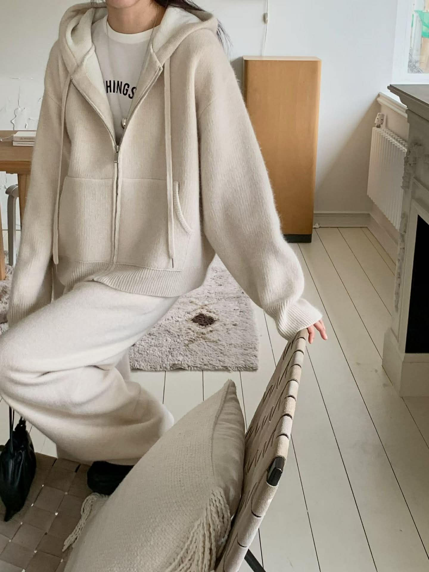 FN17 安哥拉毛連帽外套（現貨）