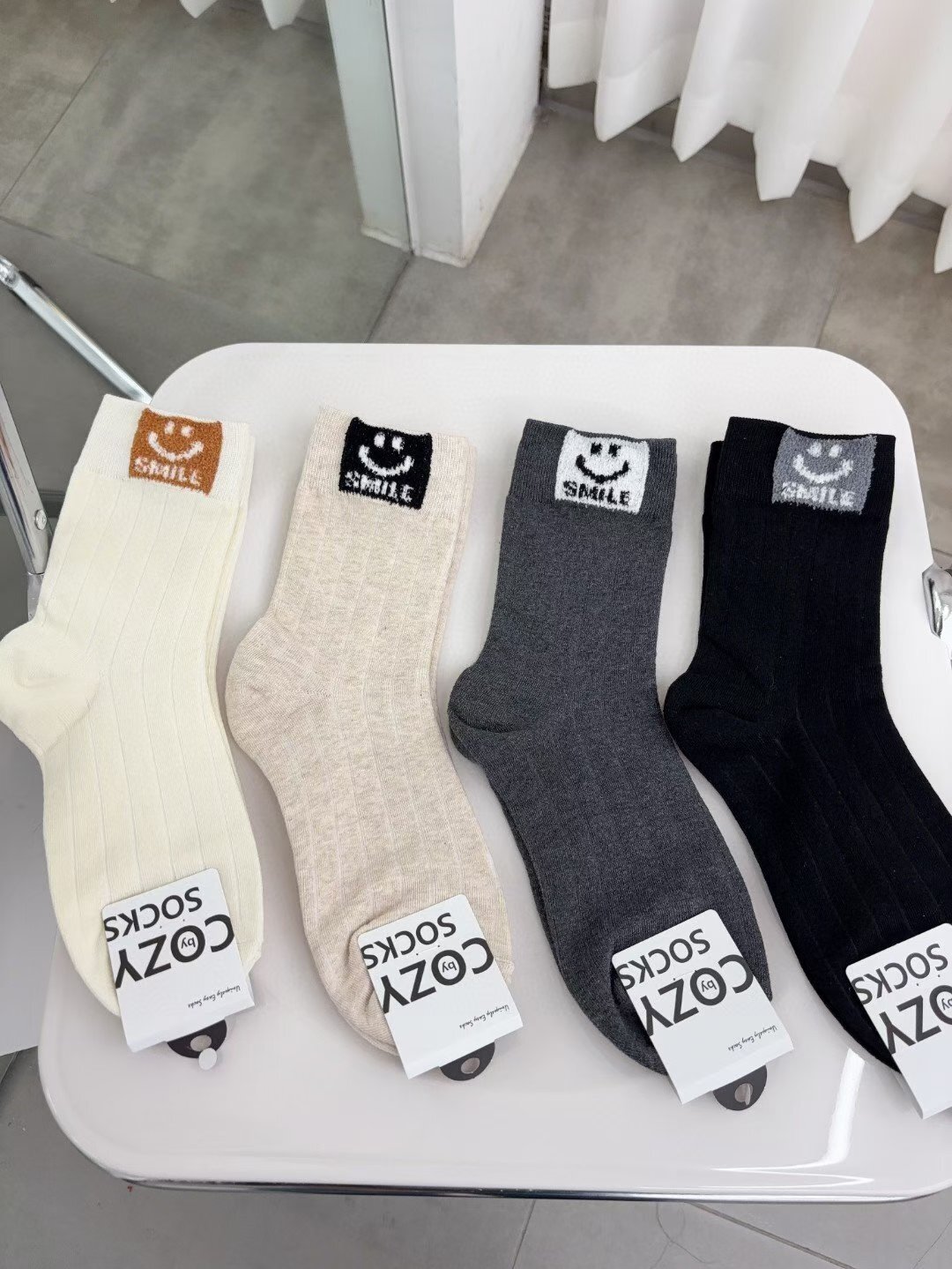 CT5330 Smile暗坑直紋長襪 (任選5對$75/ 任選10對 $138)