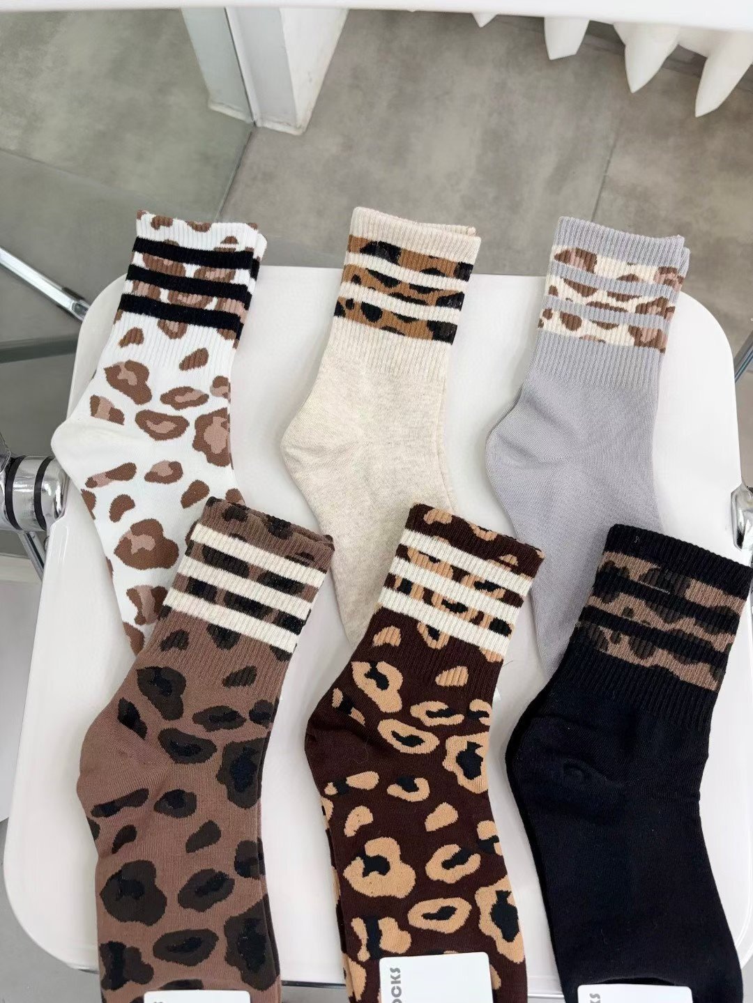 CT5331 個性豹紋造型條紋長襪 (任選5對$75/ 任選10對 $138)