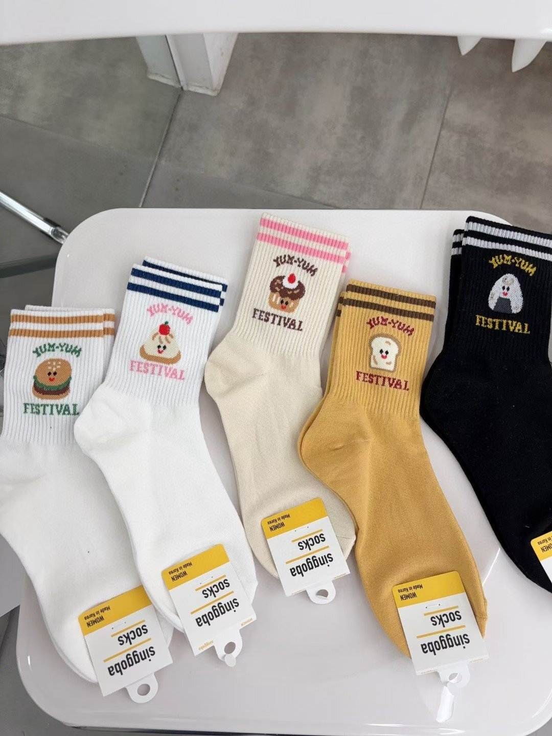 CT5335 Yum-yum食物系列坑紋長襪 (任選5對$75/ 任選10對 $138)