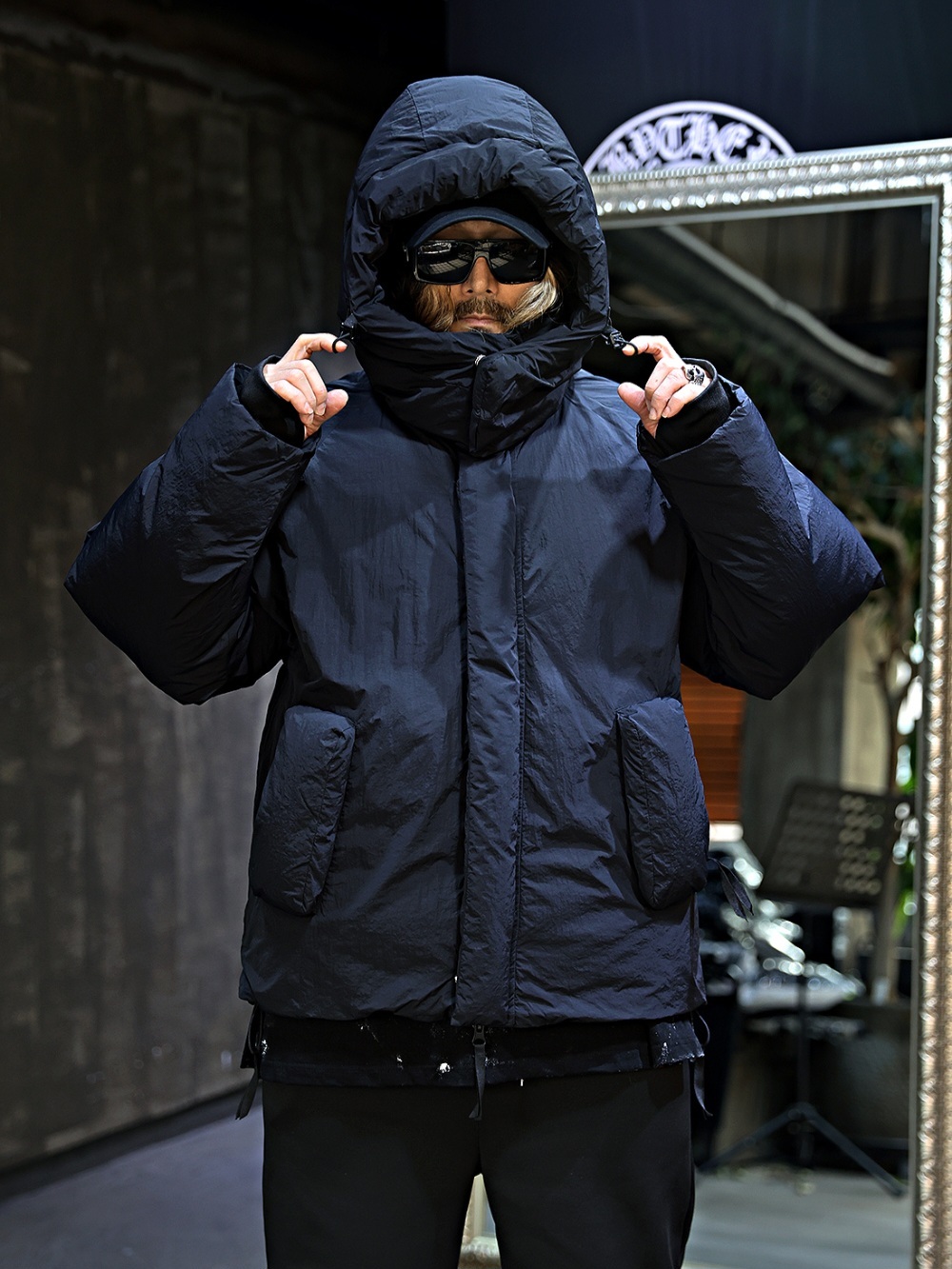 保暖細節連帽羽絨外套