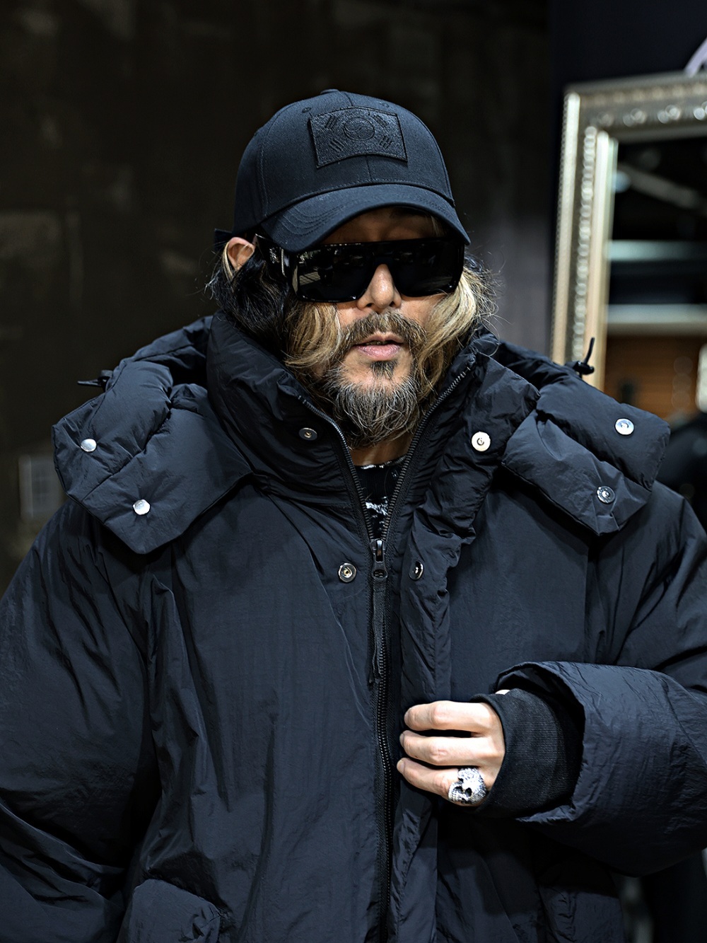 保暖細節連帽羽絨外套