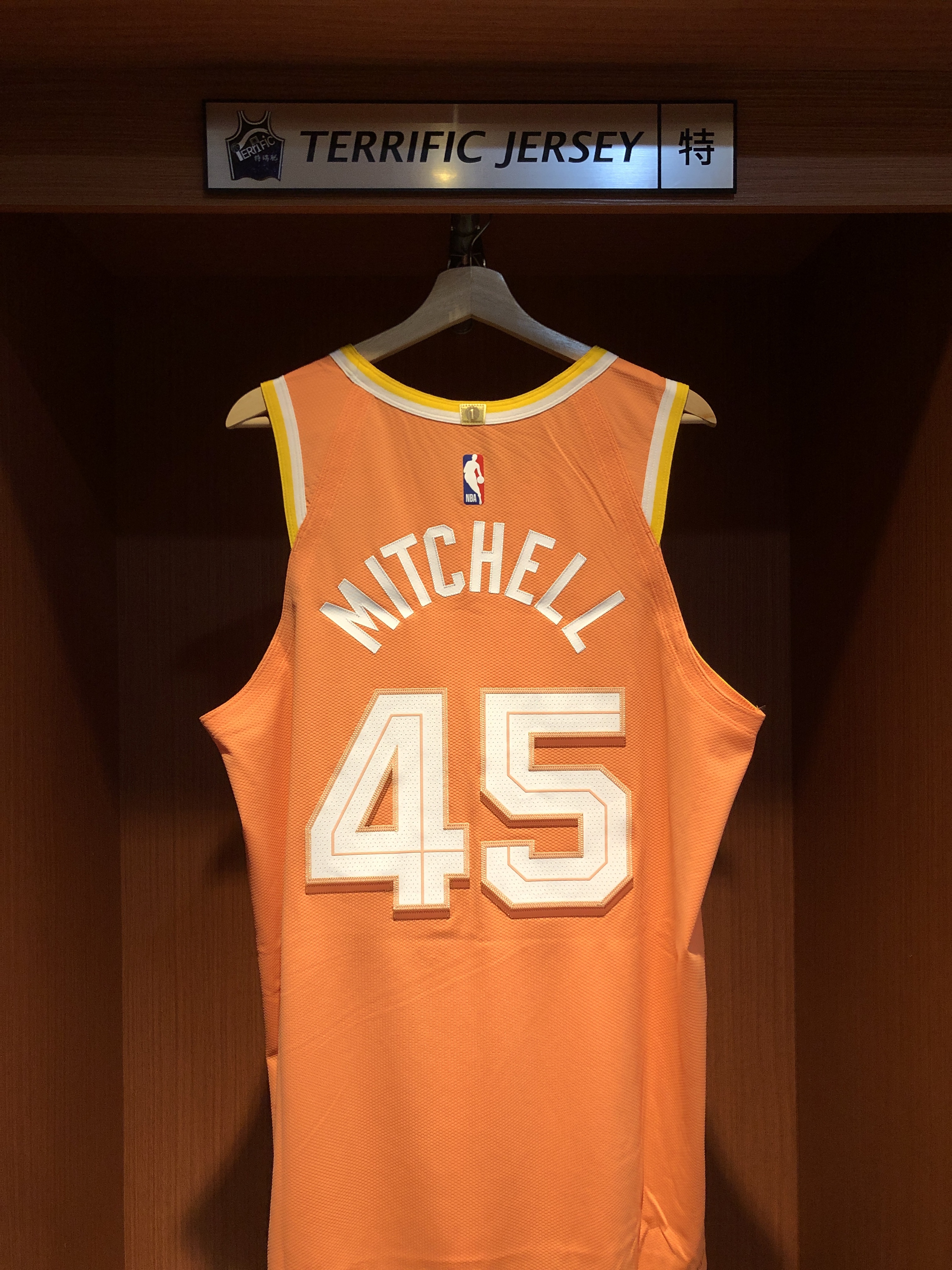 NBA球衣 Donovan Mitchell 克里夫蘭騎士城市 25-26 City Nike Authentic 球員版 電繡 全新
