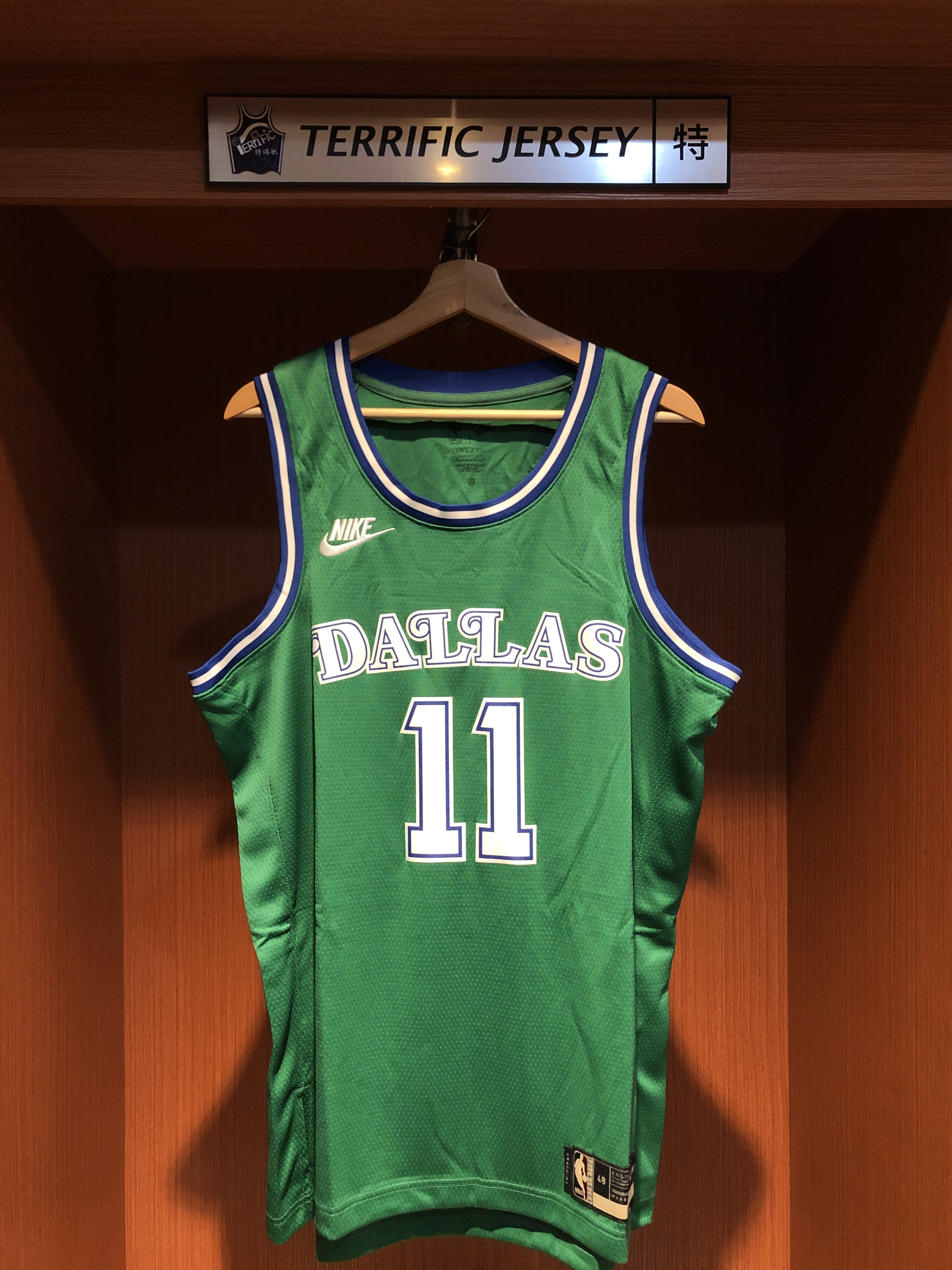 NBA球衣 Kyrie Irving 達拉斯小牛復古 25-26 HWC Nike Swingman 球迷版 熱轉印 全新