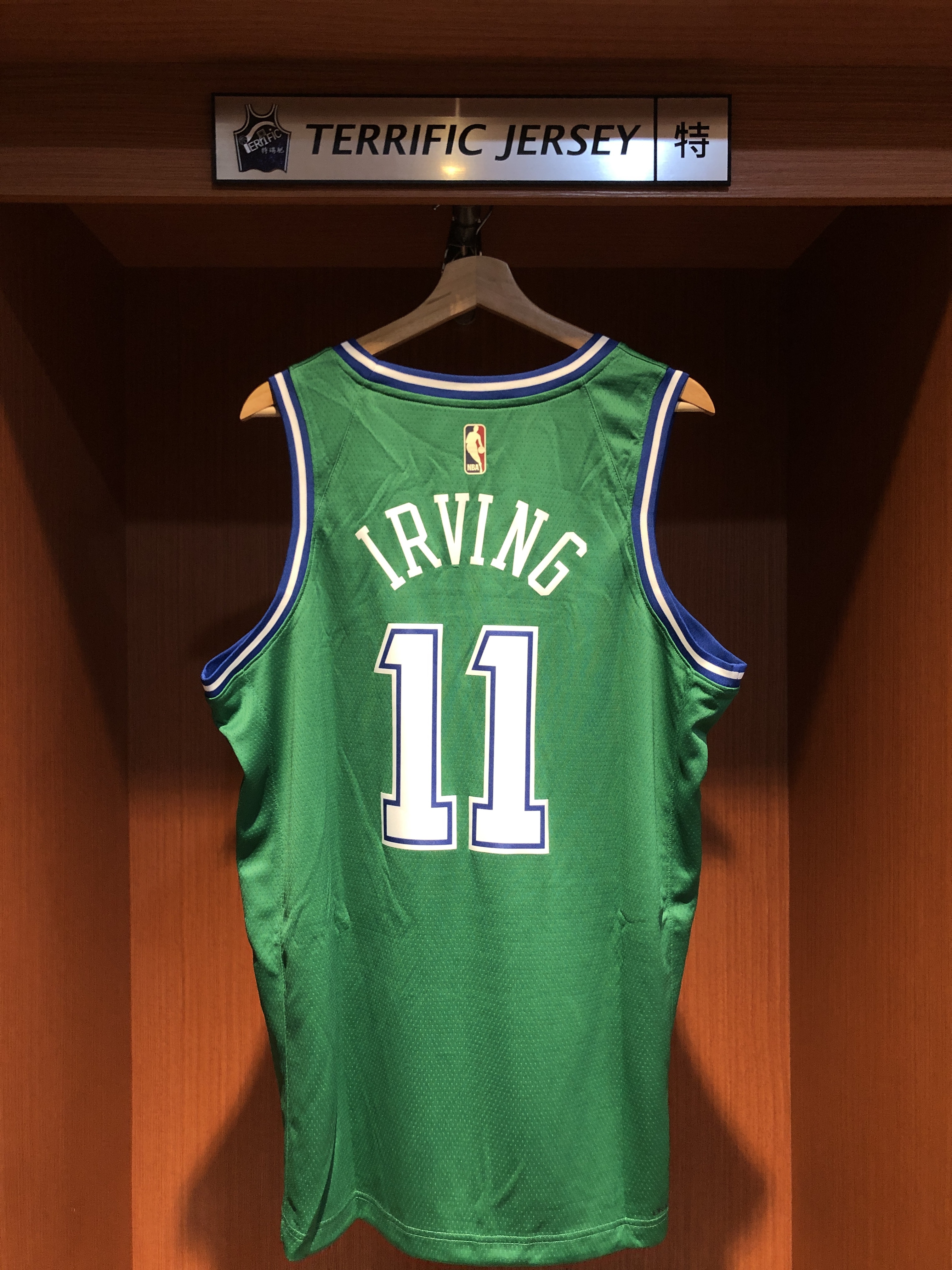 NBA球衣 Kyrie Irving 達拉斯小牛復古 25-26 HWC Nike Swingman 球迷版 熱轉印 全新