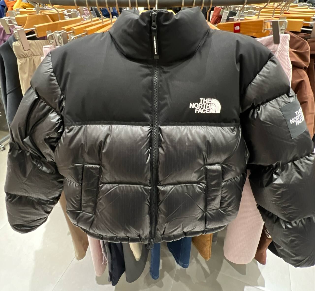 [K] THENORTHFACE BLACK W'S NOVELTY NUPTSE DOWN JACKET RDS, NJ1DR85J-BLK (KTNF105)