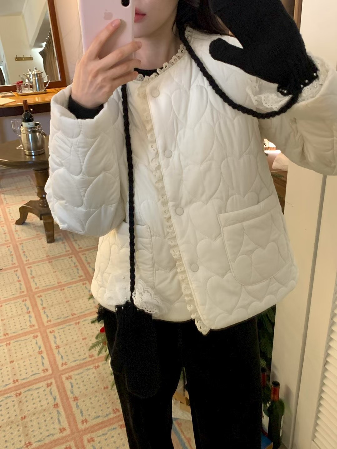 白色愛心紋鋪棉外套