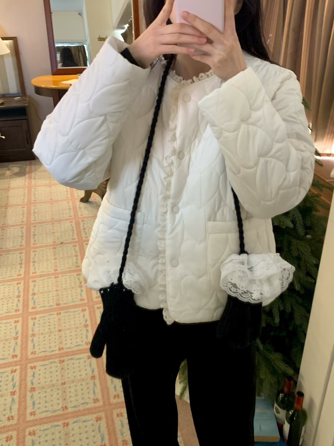 白色愛心紋鋪棉外套