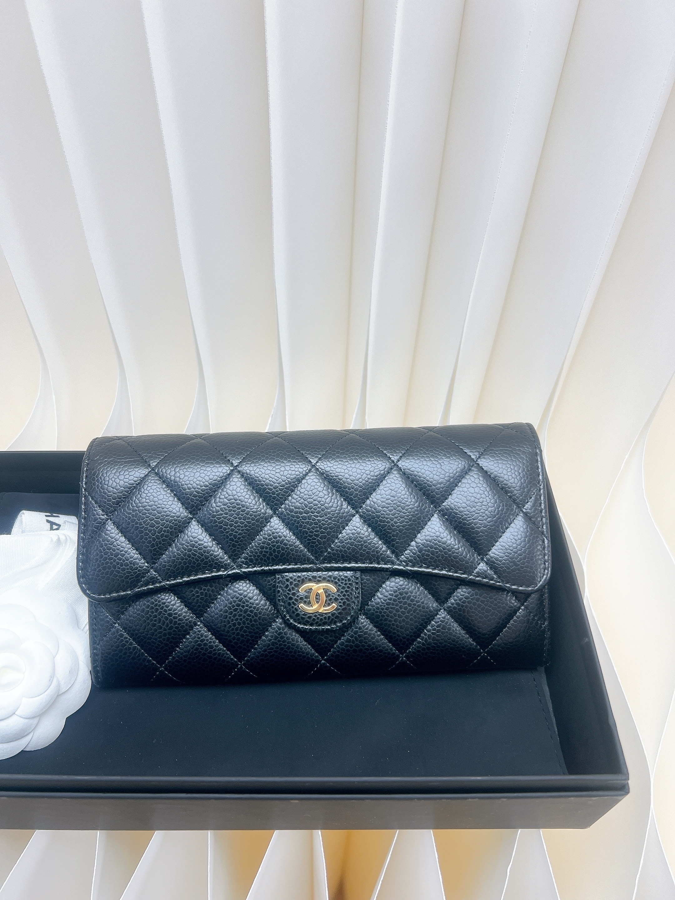 Chanel classic flap long wallet (black caviar GHW)