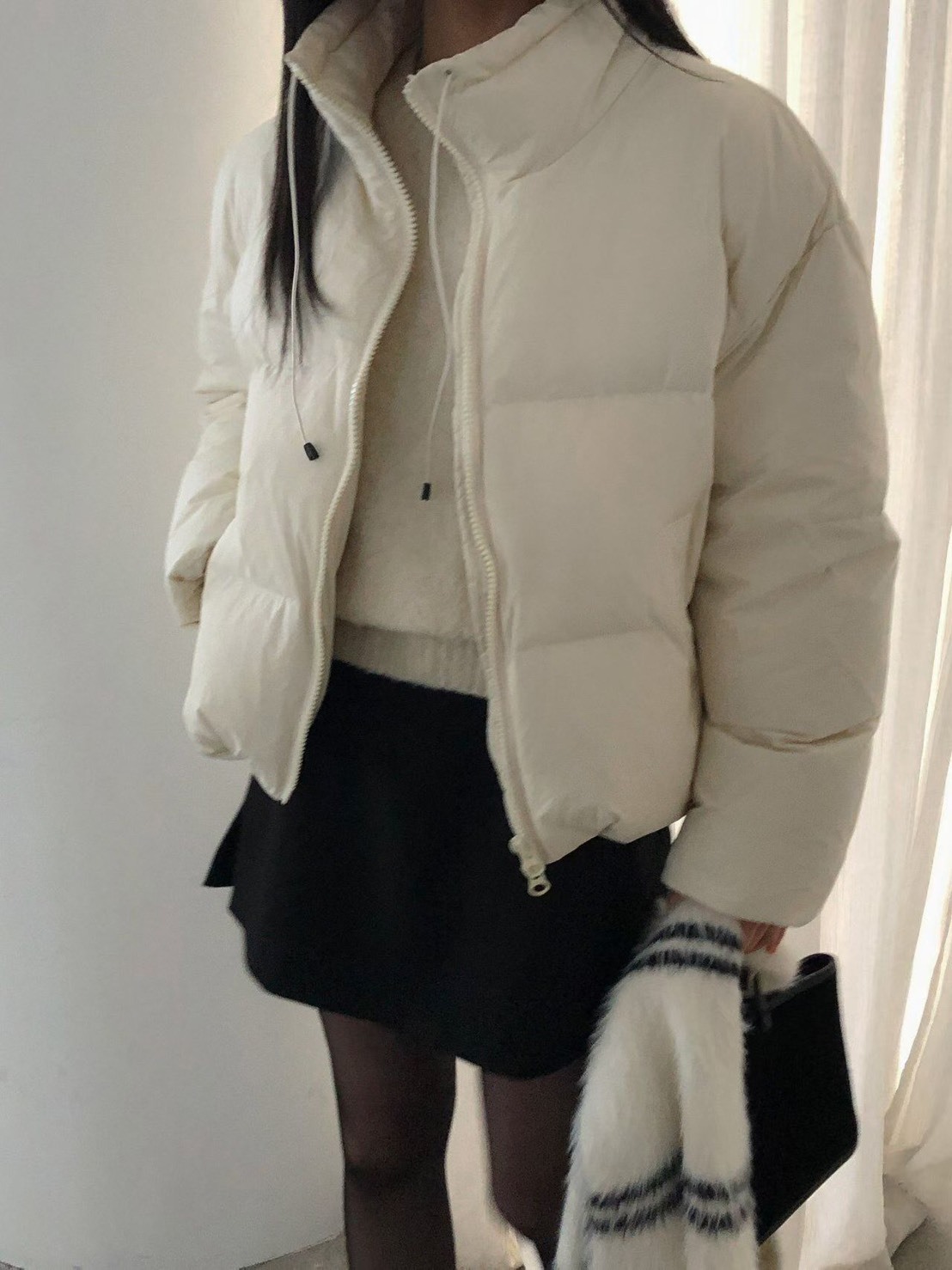 極簡短版鵝絨服
