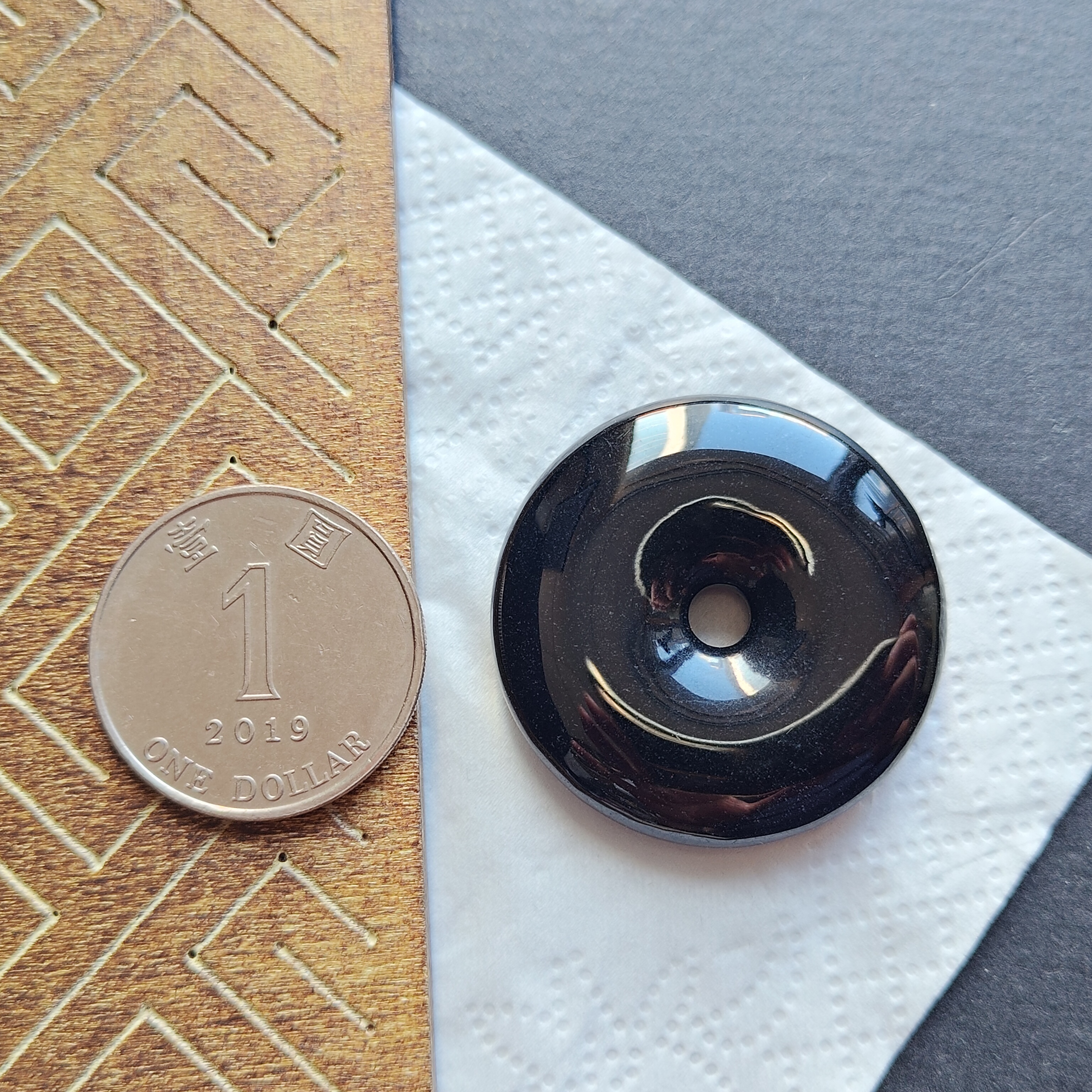 J2329 翡翠墨翠平安扣 (35.2mm直徑)